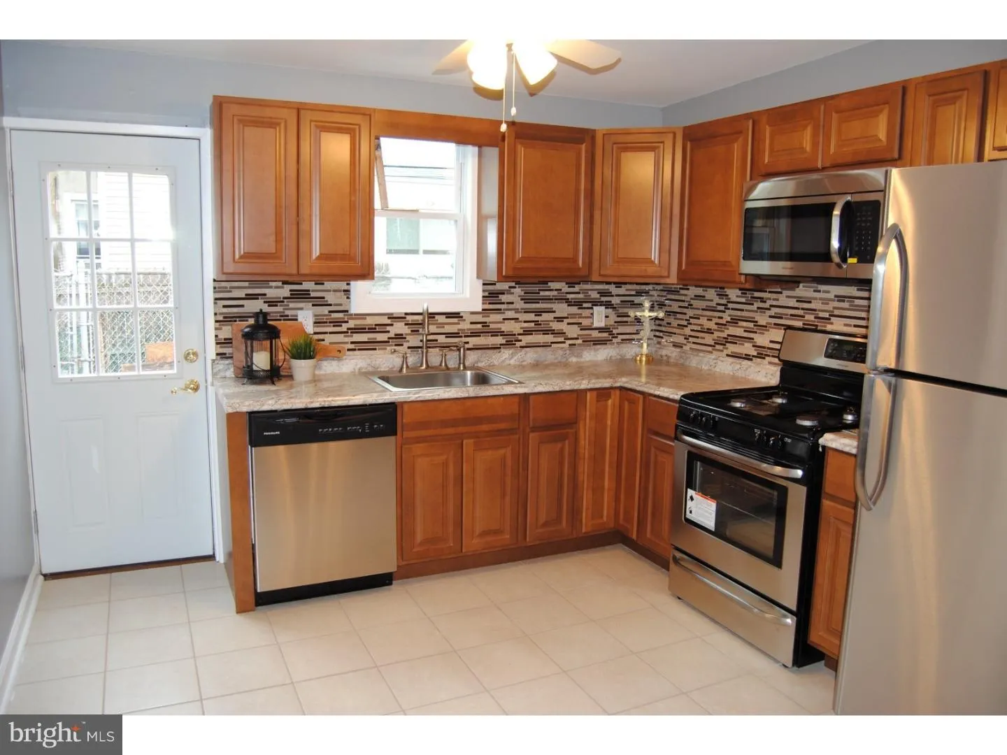 2963 Belgrade Street, Philadelphia, PA 19134