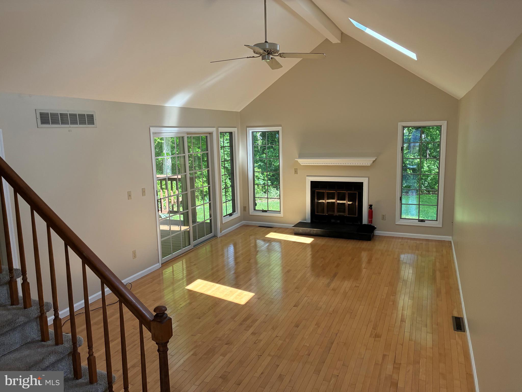 53 GENERAL MAXWELL COURT