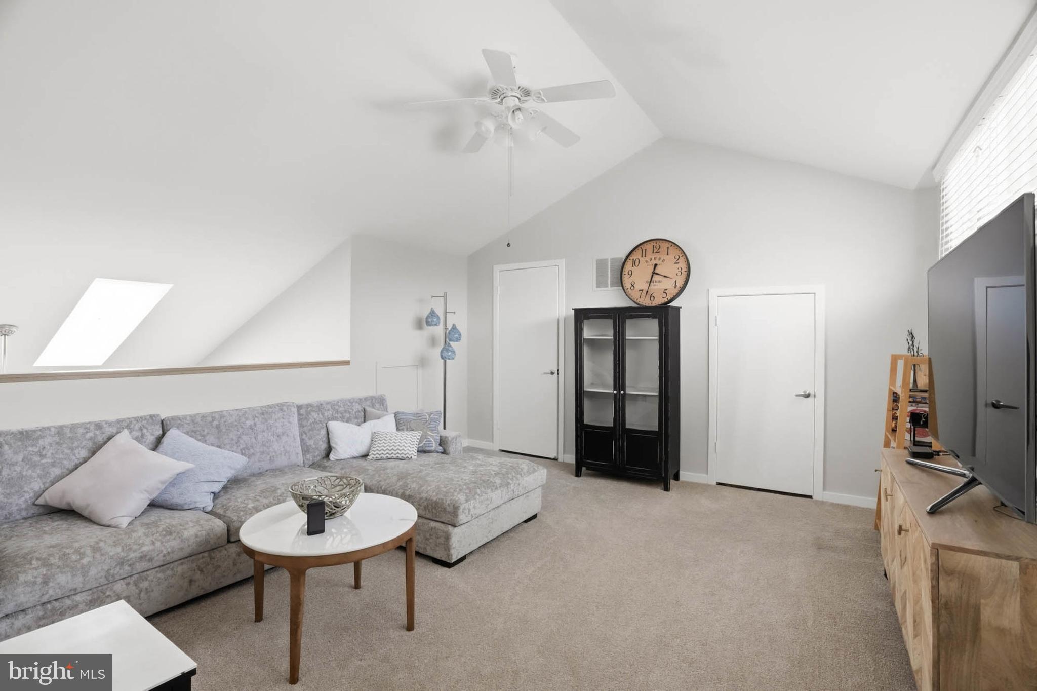 CHESAPEAKE HARBOUR - Residential