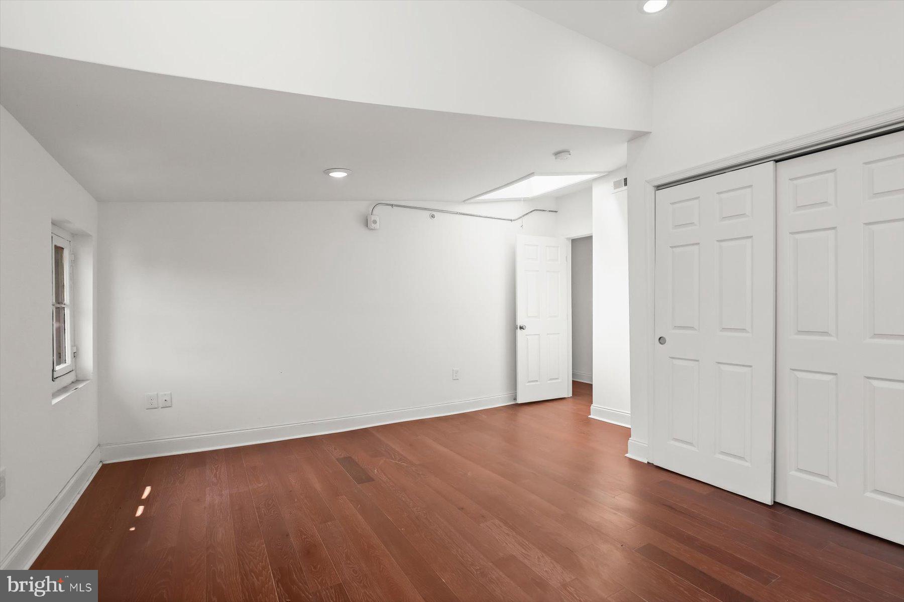 MOUNT VERNON PLACE HISTORIC DISTRICT - Residential Income
