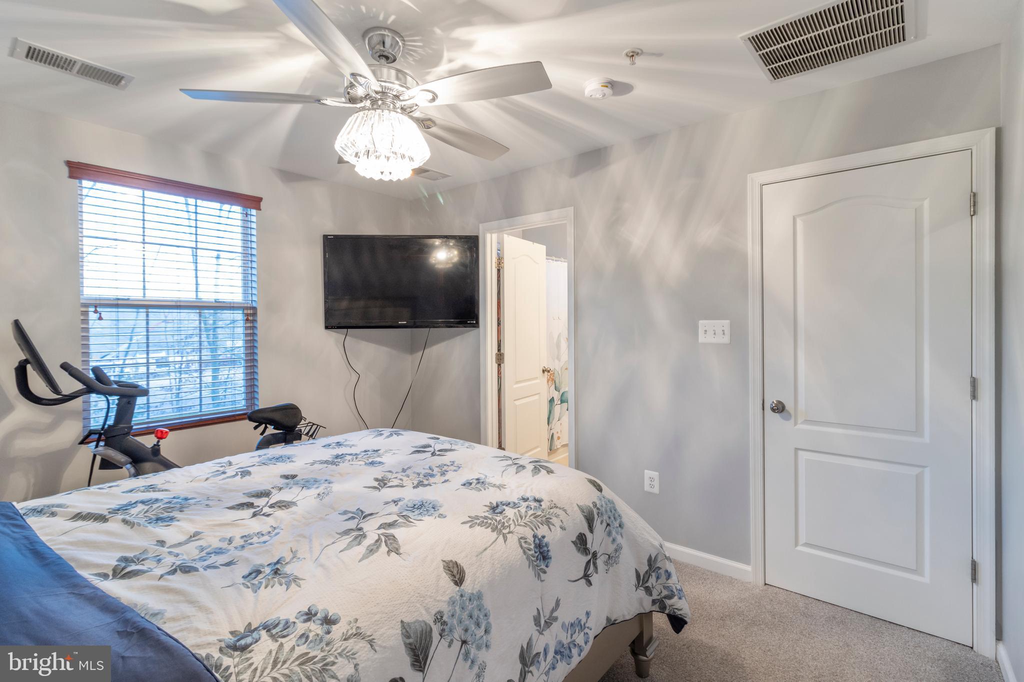 TANYARD SPRINGS - Residential