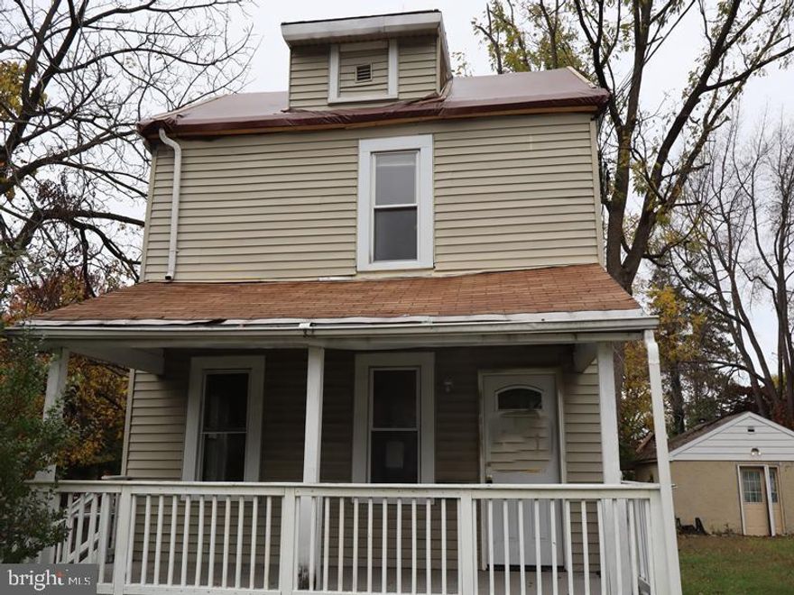 Welcome to this spacious Twin Duplex in the desirable Elkins Park section of Montgomery County!
The first-floor unit features a generously sized living room, functional kitchen, full 3-piece hall bathroom, and a large bedroom. The second-floor unit offers a comfortable living room, kitchen, 3-piece hall bathroom, and two well-proportioned bedrooms—providing plenty of living space. Additional highlights include a full unfinished basement for storage or potential to be finished for additional living space, ample on-street parking.  Perfectly located near local shopping, public transit, and major roadways, this property is a great opportunity for both investors and owner-occupants—live in one unit and rent the other! Don’t miss out—schedule your showing today! “Important: This property is located behind the main residence. The house at the front of the lot is not included in the sale.”
