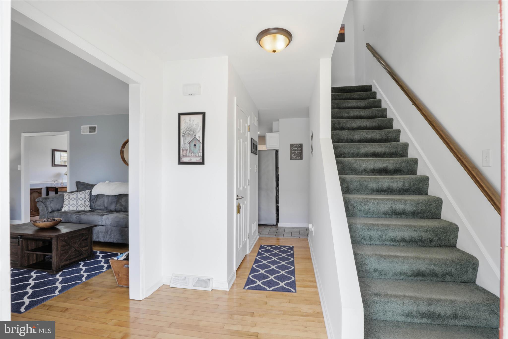 MILLERSVILLE - Residential