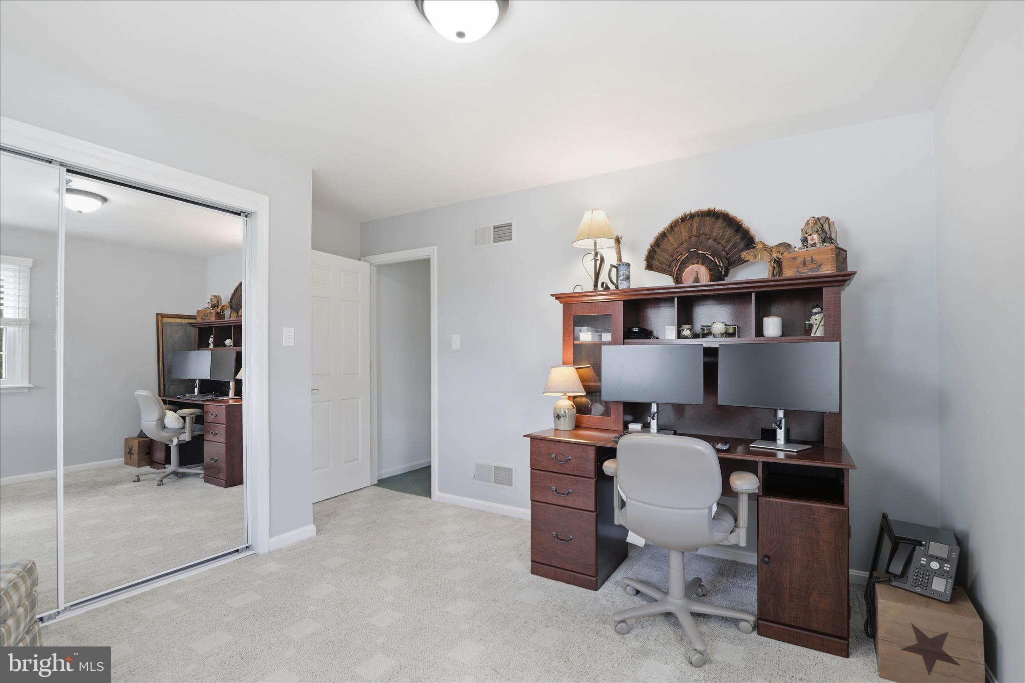 MILLERSVILLE - Residential