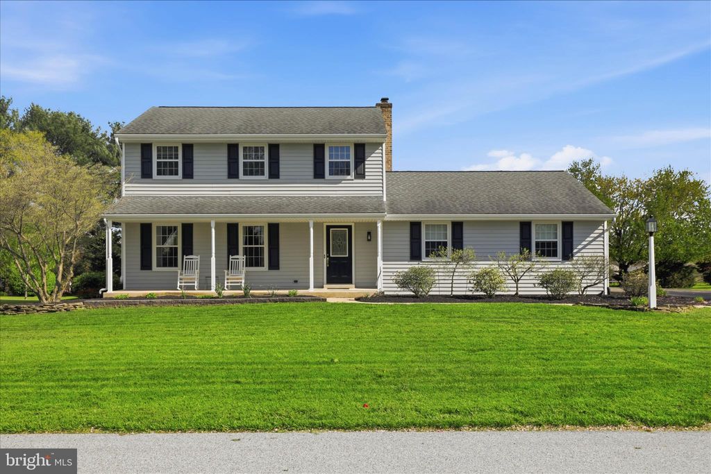 Photo of 22 Hillcrest Drive, MILLERSVILLE, PA 17551 (MLS # PALA2086700)