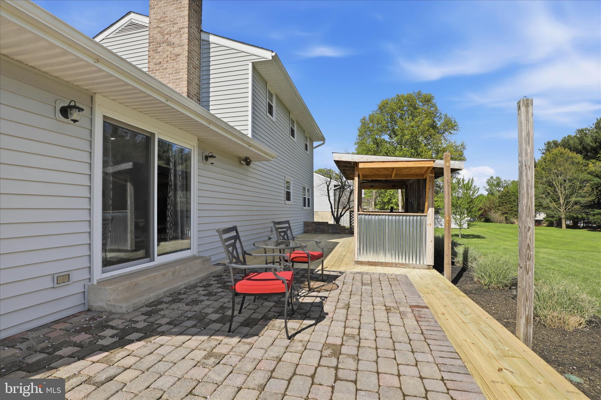 MILLERSVILLE - Residential