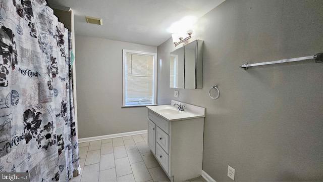 HOLLINS MARKET - Residential Lease