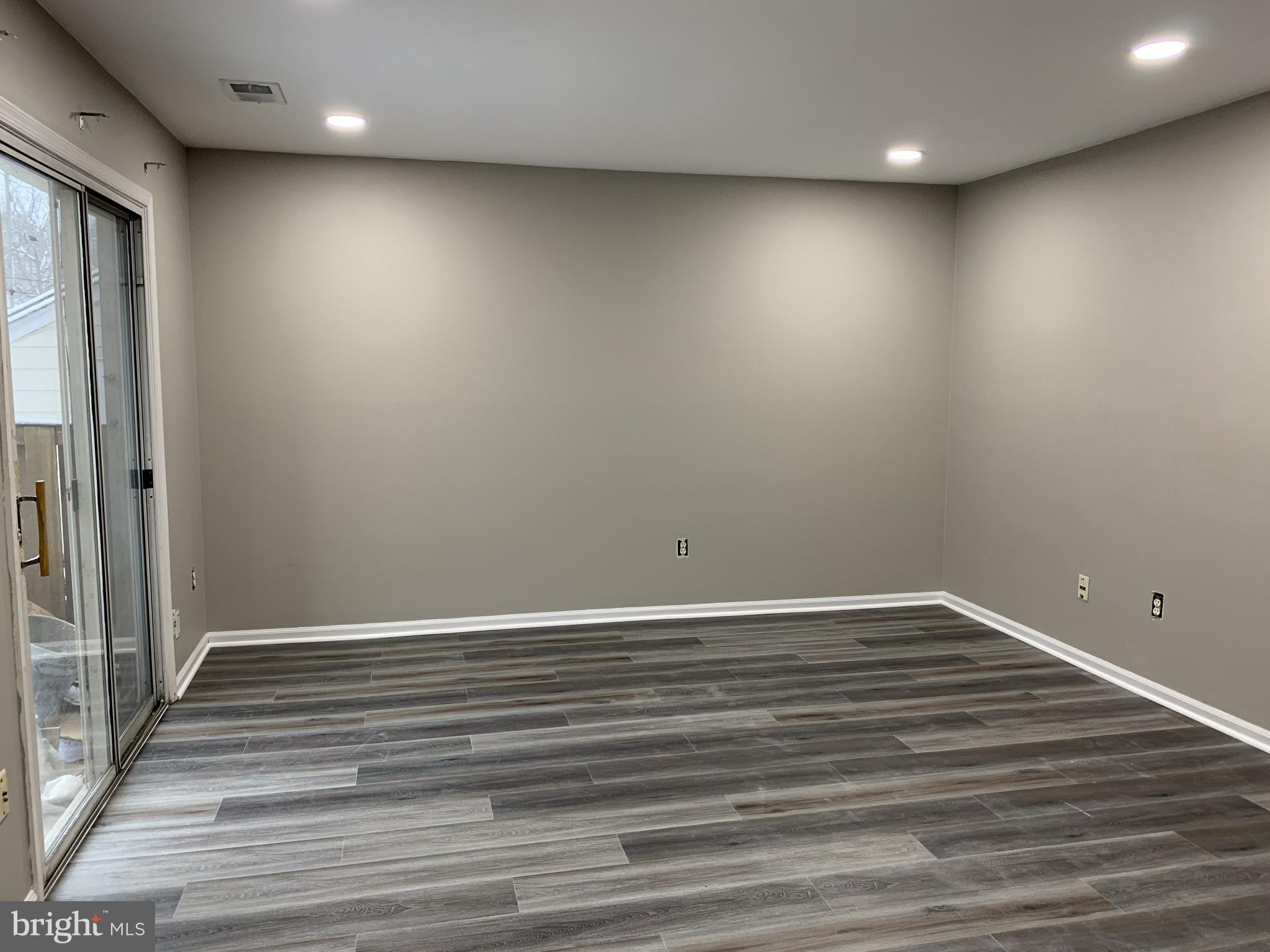 6327 PRINCE WAY