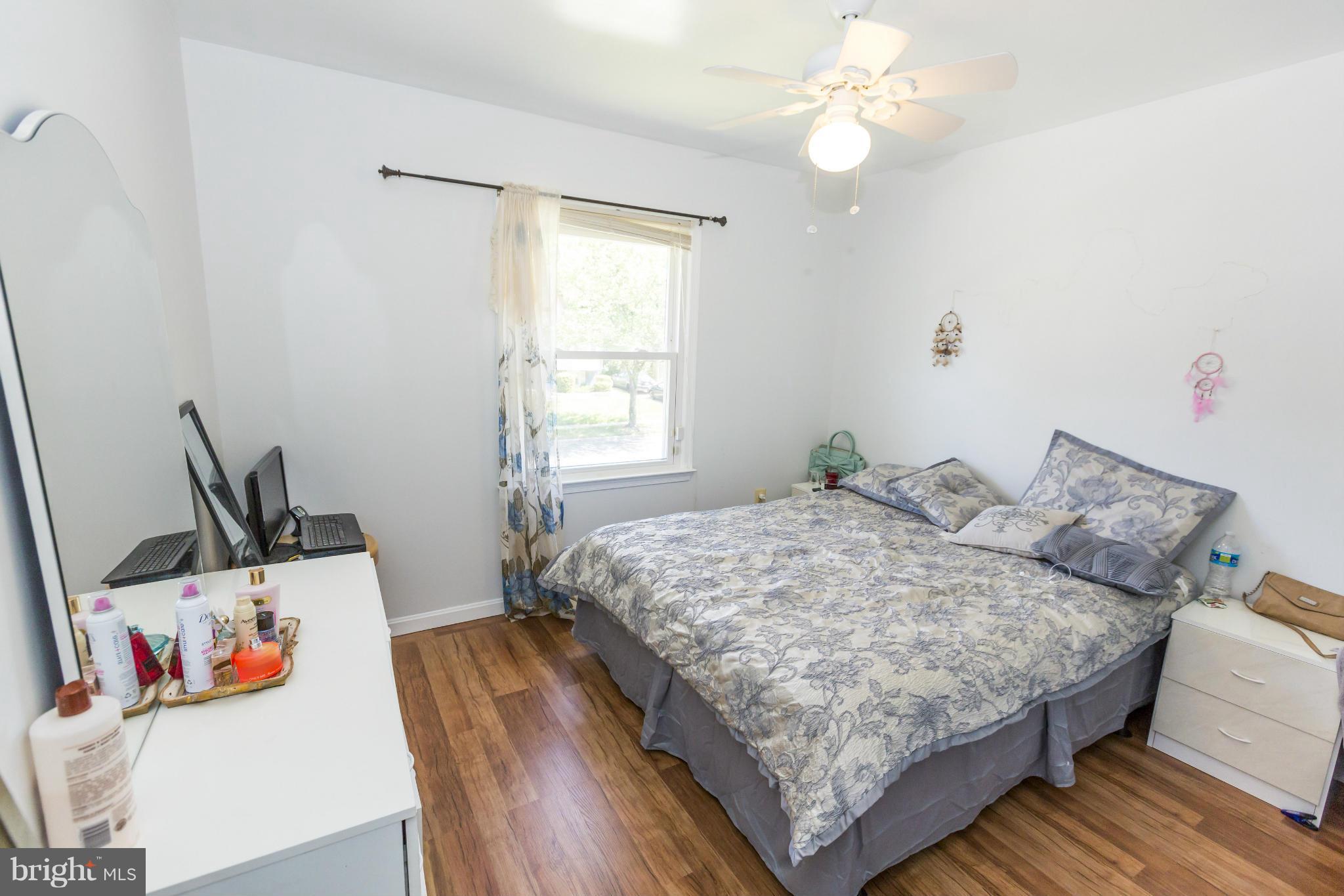 CLEARVIEW MANOR - Residential