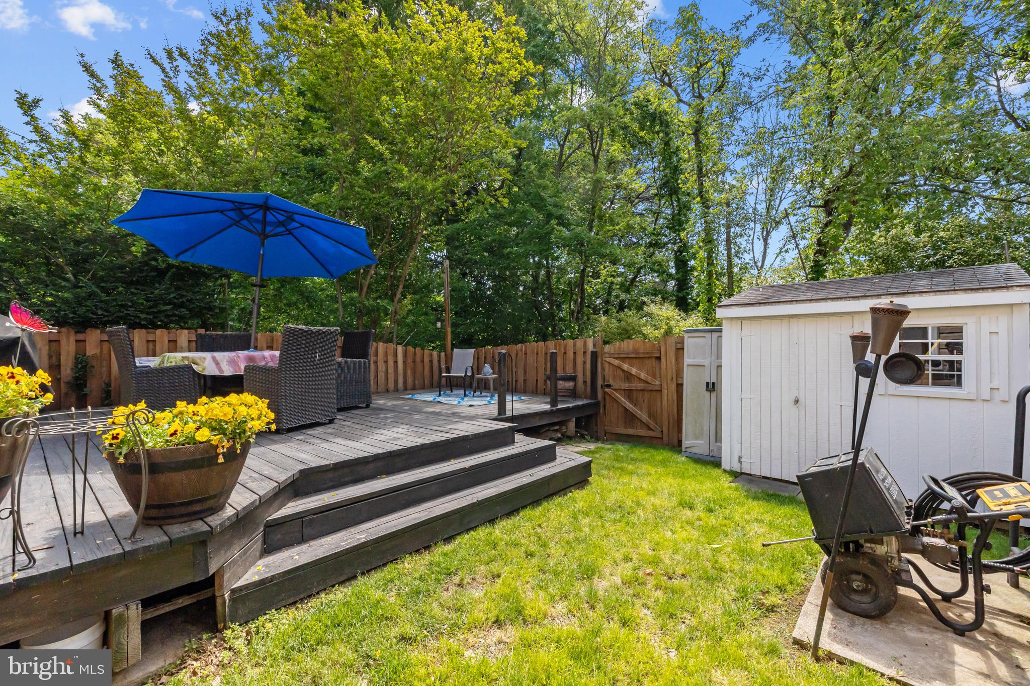 NEWINGTON STATION - Residential