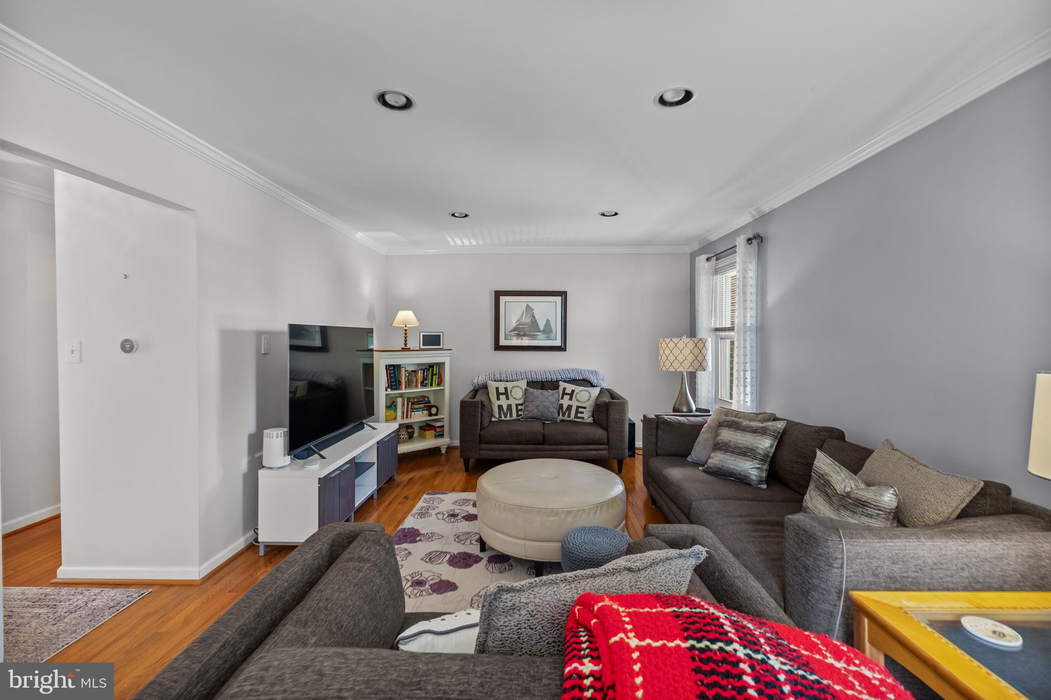 NEWINGTON STATION - Residential