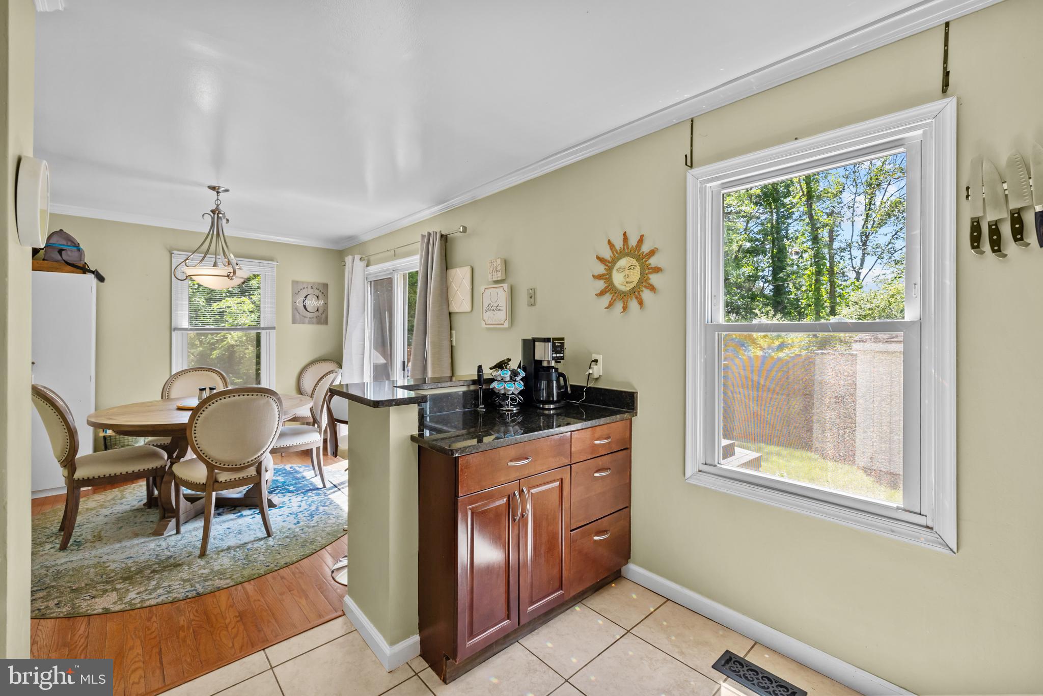 NEWINGTON STATION - Residential