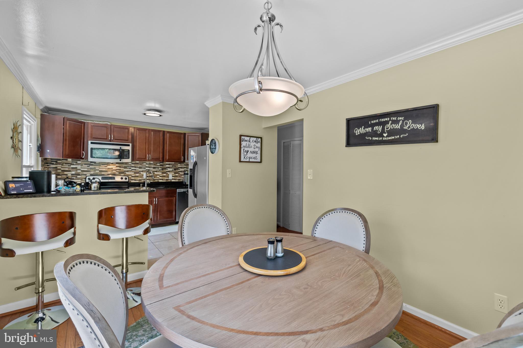 NEWINGTON STATION - Residential