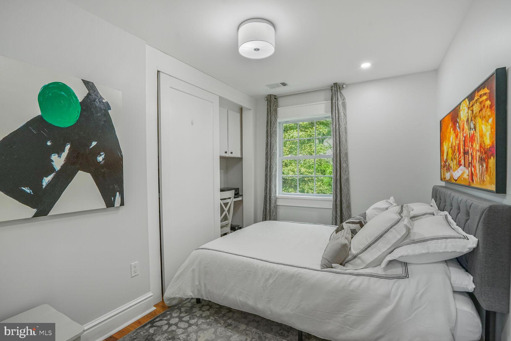 PUTNAM HILL - Residential Lease