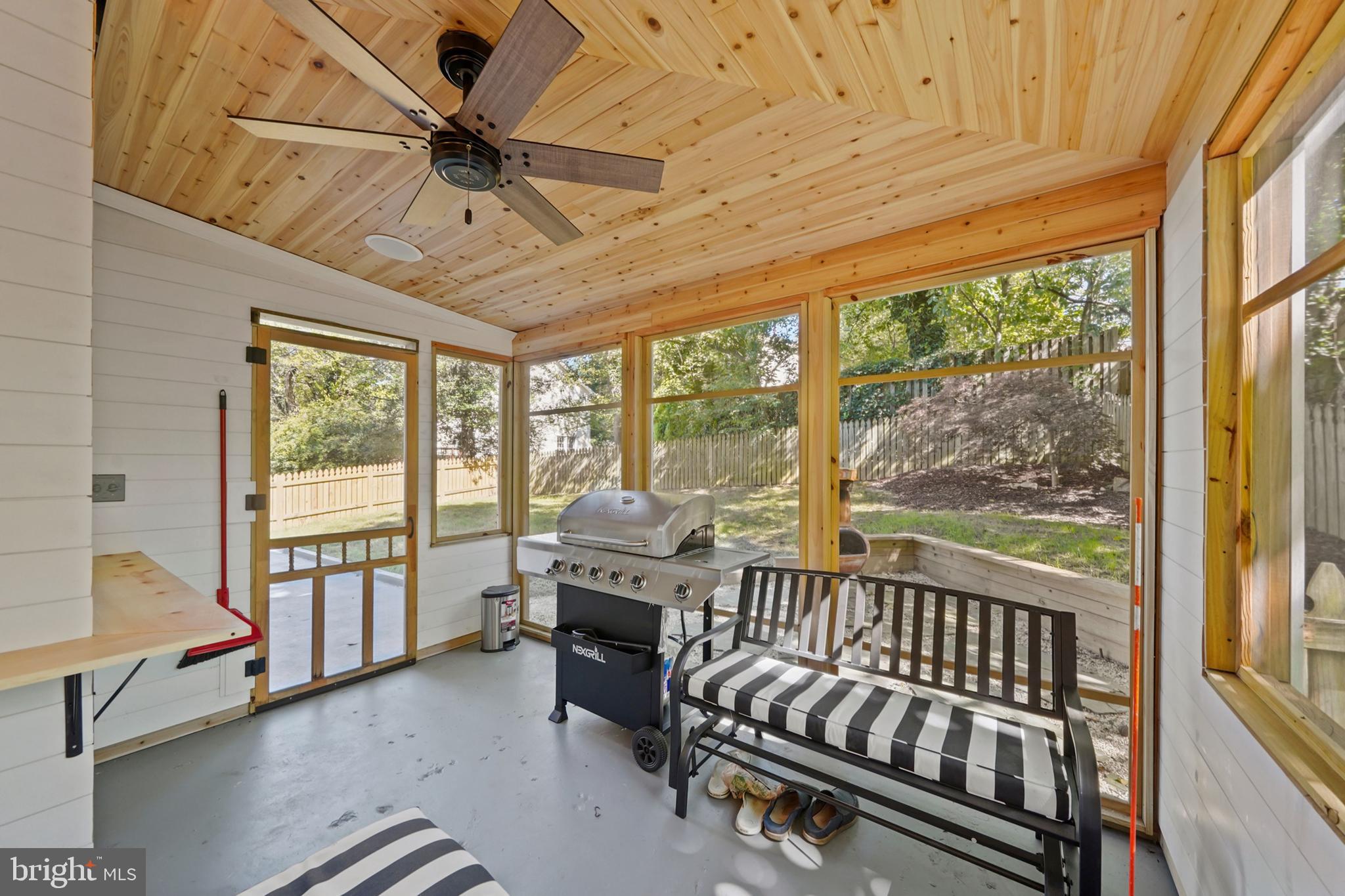 PUTNAM HILL - Residential Lease