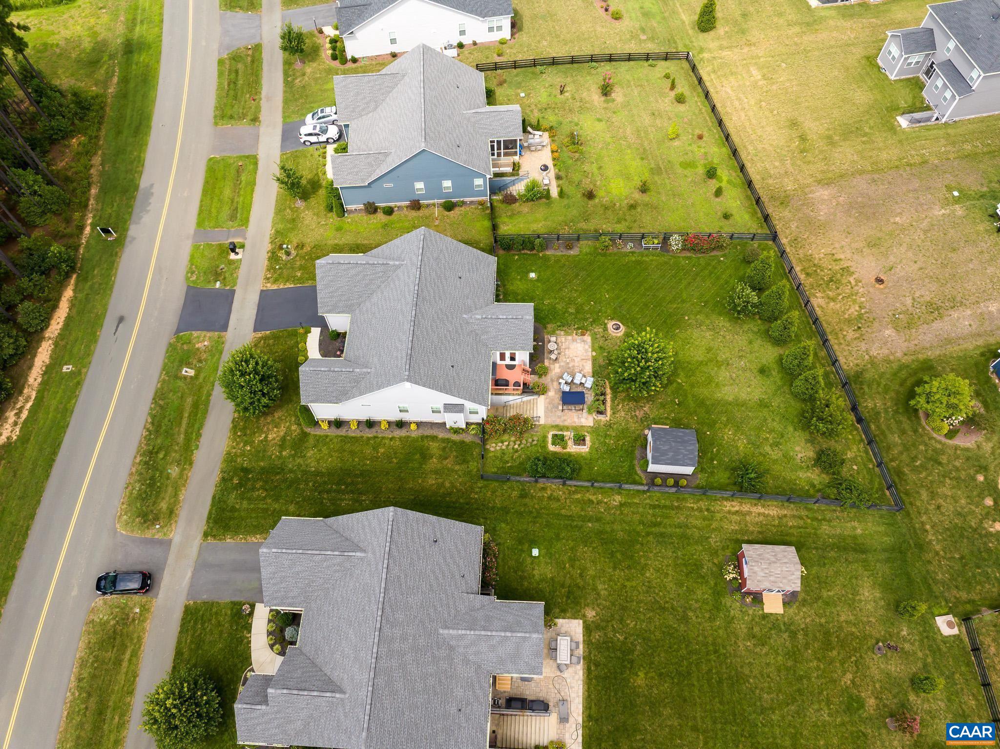 SPRING CREEK - Residential