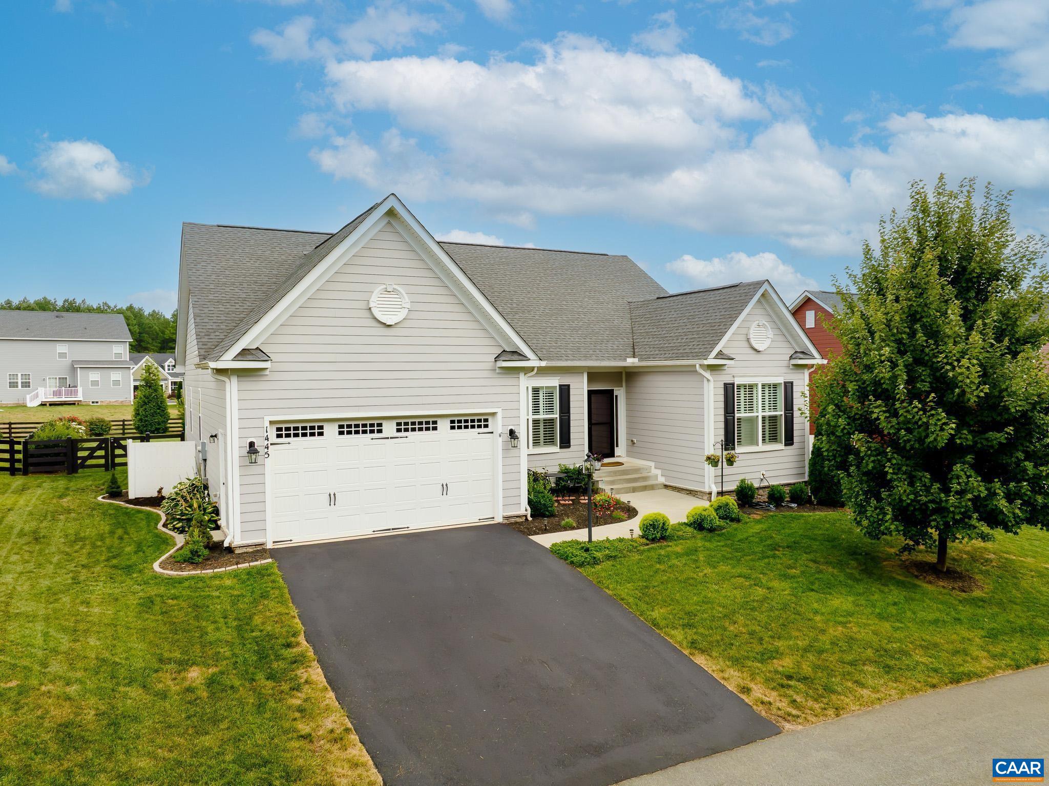 SPRING CREEK - Residential