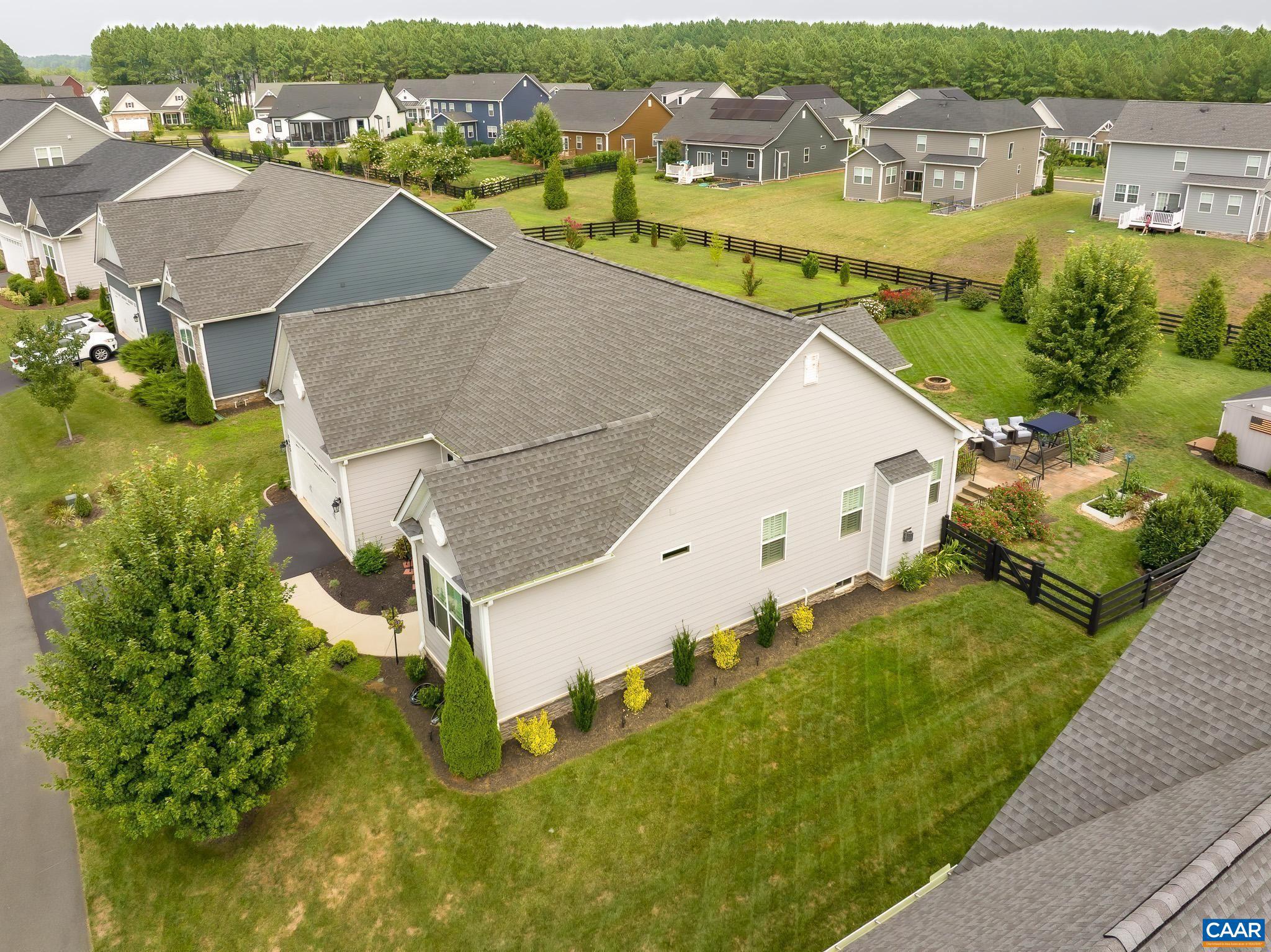 SPRING CREEK - Residential