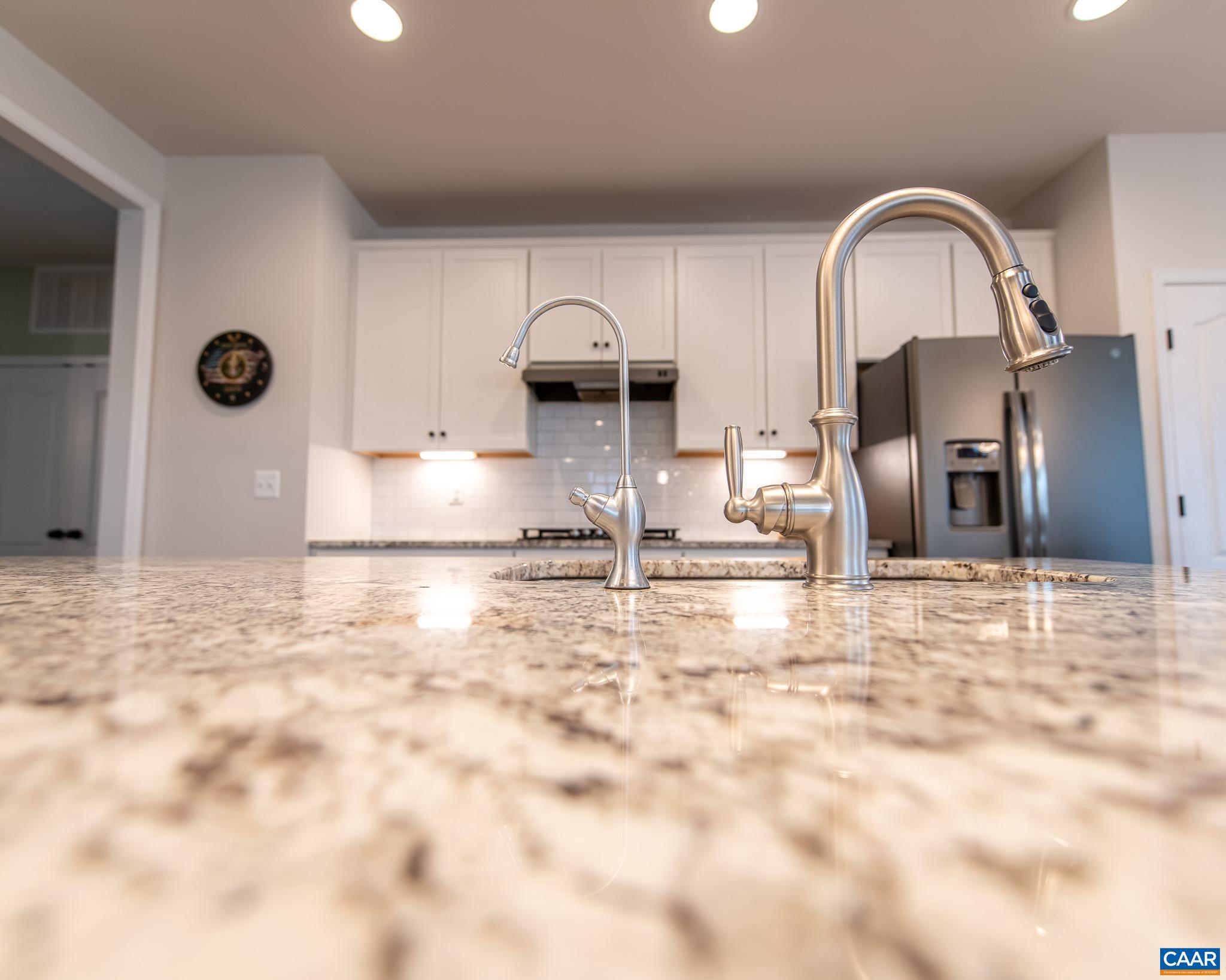 SPRING CREEK - Residential