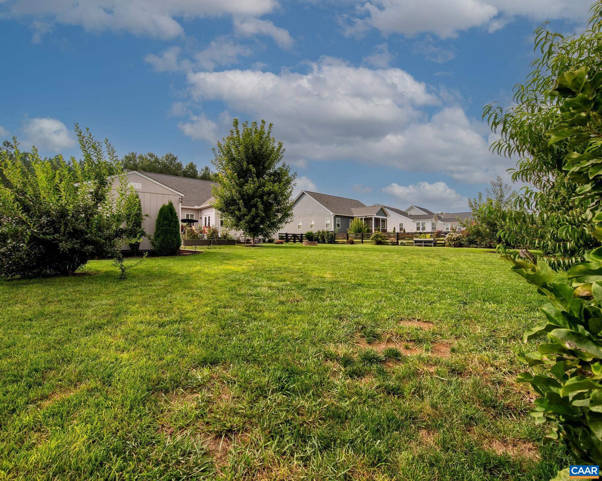 SPRING CREEK - Residential