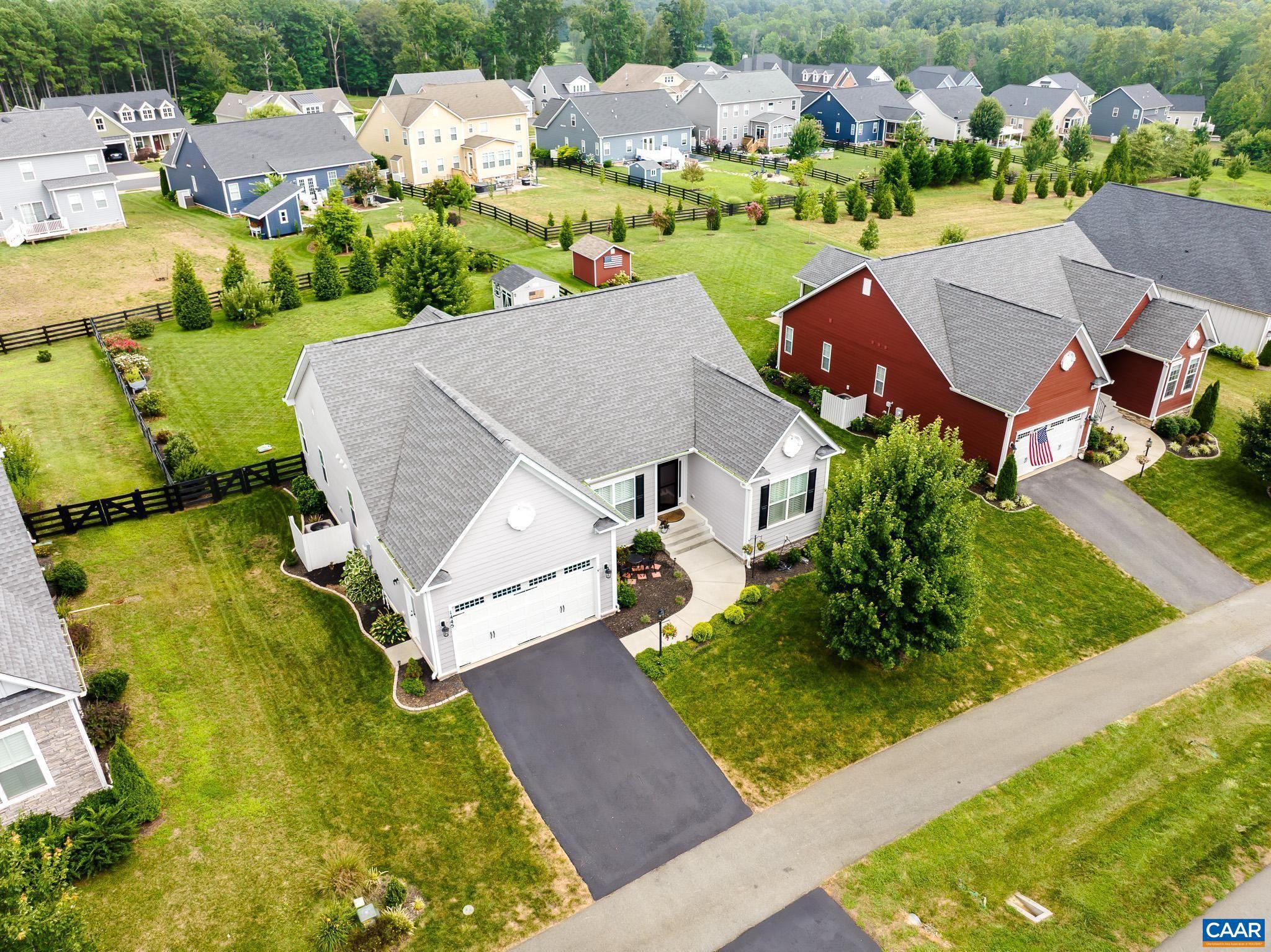 SPRING CREEK - Residential