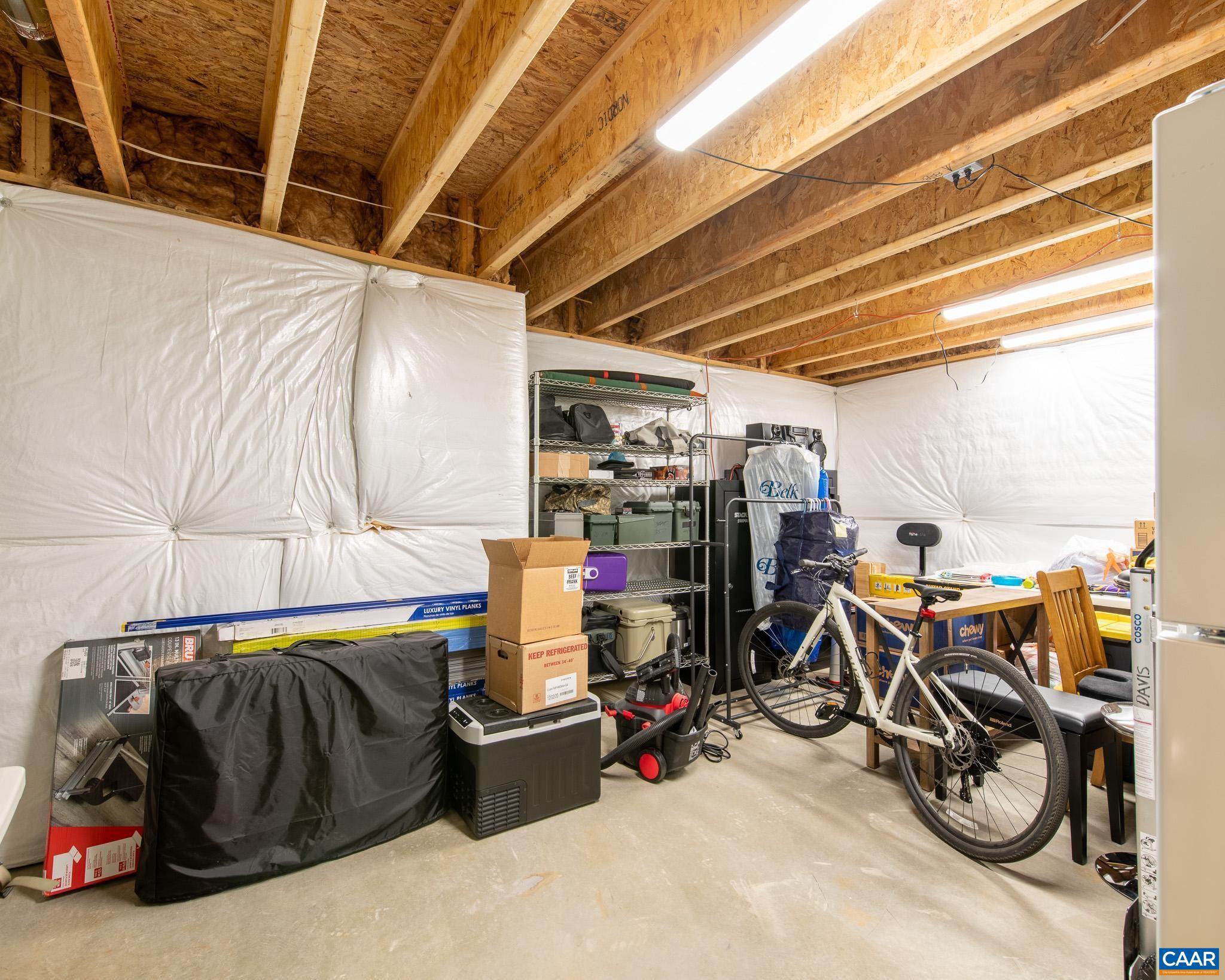 SPRING CREEK - Residential