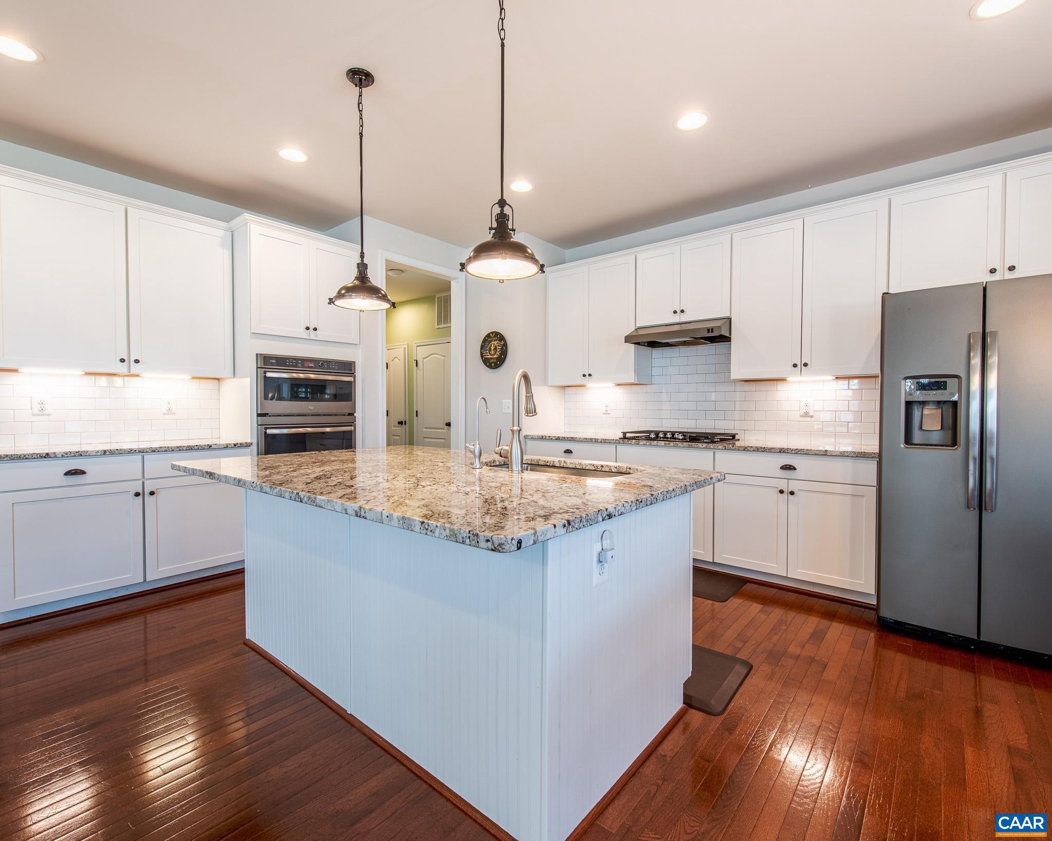 SPRING CREEK - Residential