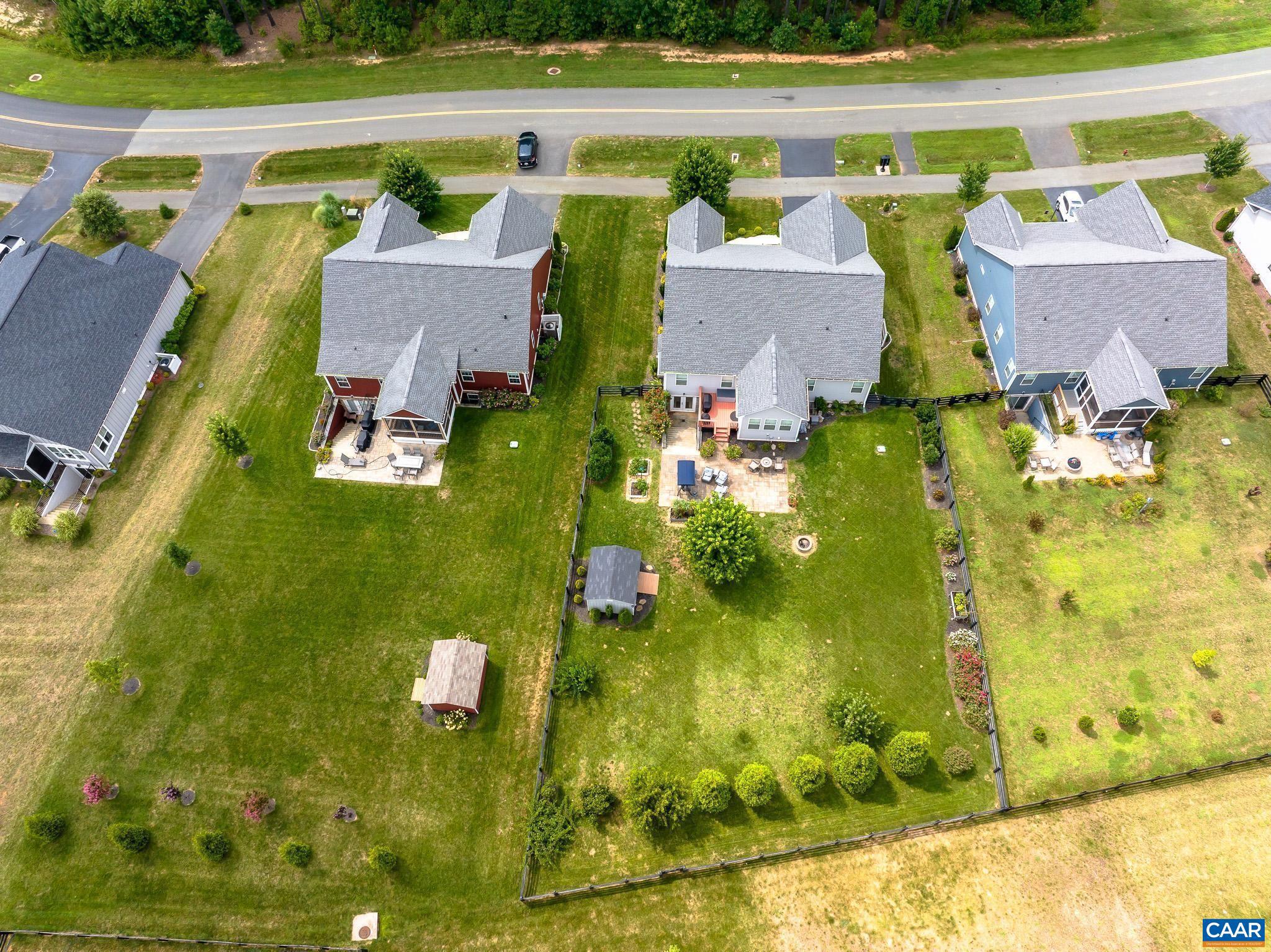 SPRING CREEK - Residential