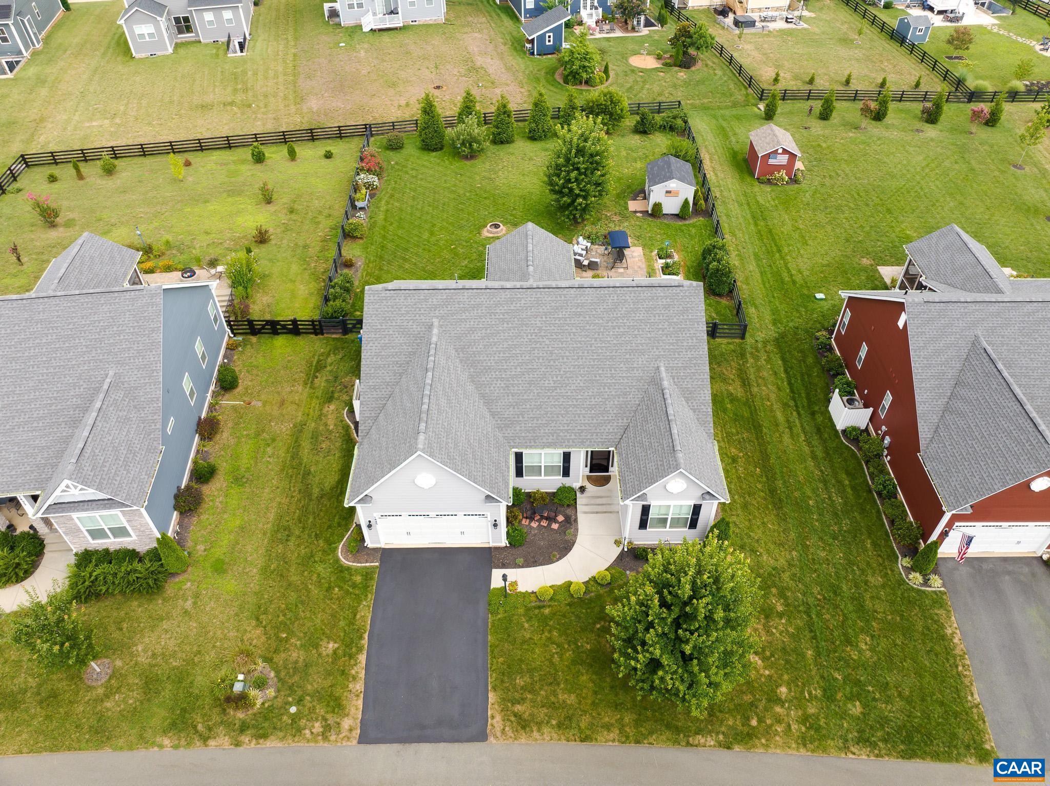 SPRING CREEK - Residential