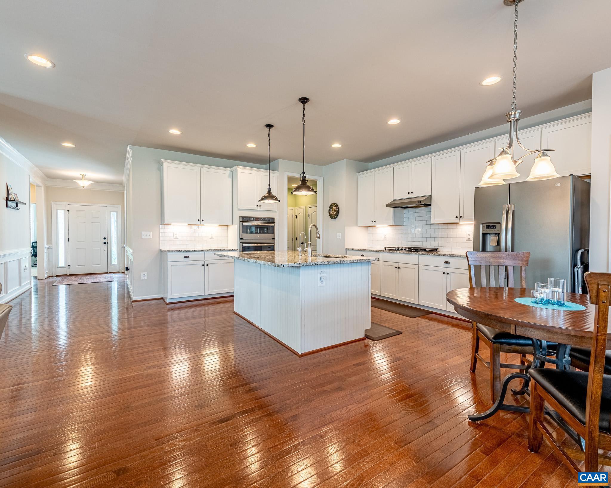 SPRING CREEK - Residential