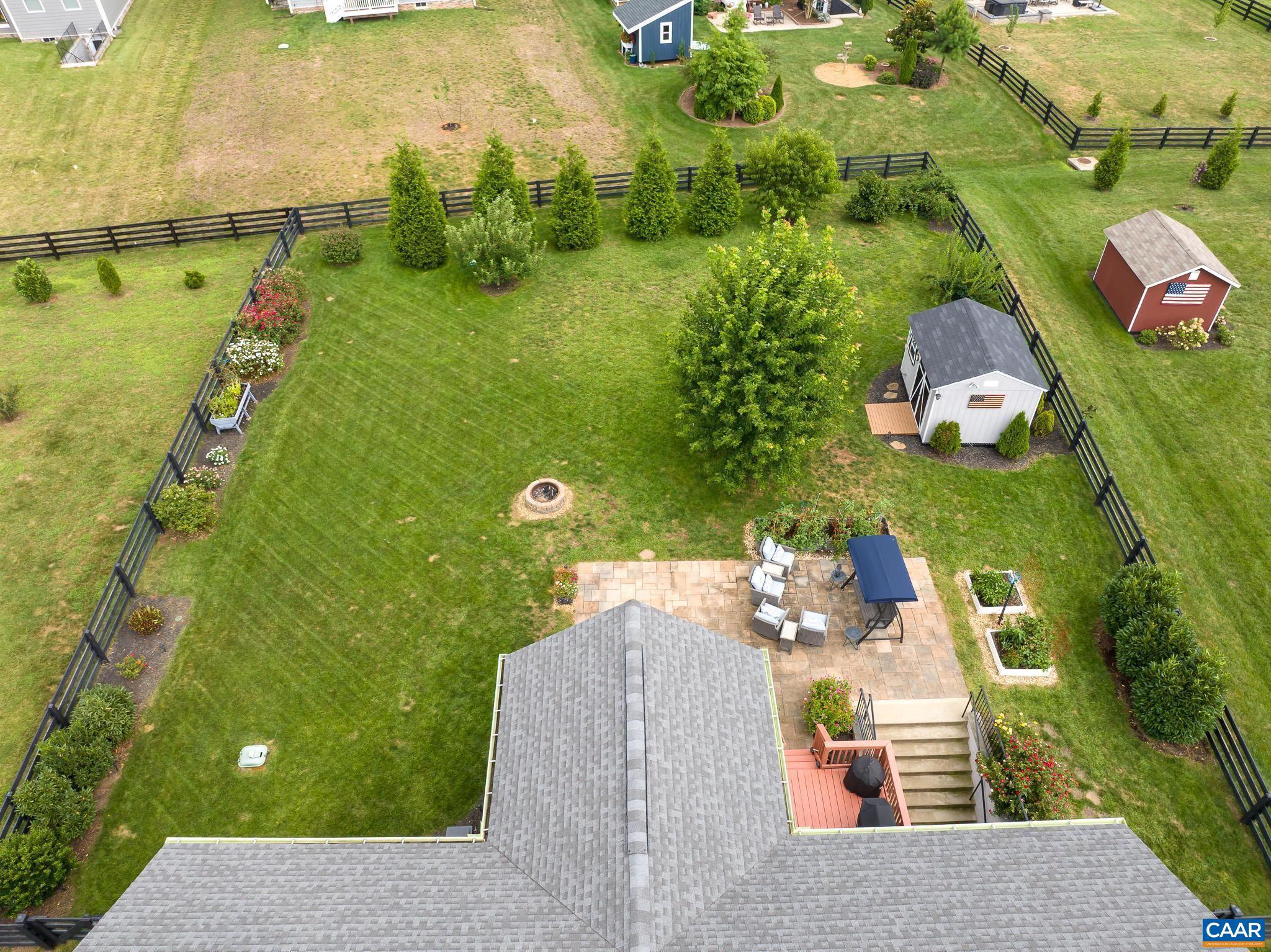 SPRING CREEK - Residential