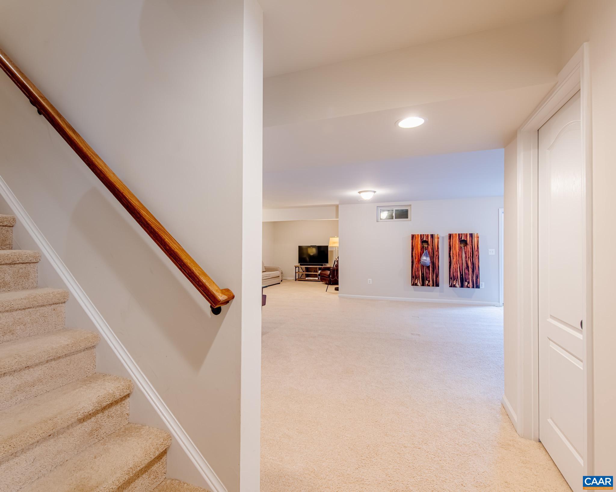 SPRING CREEK - Residential