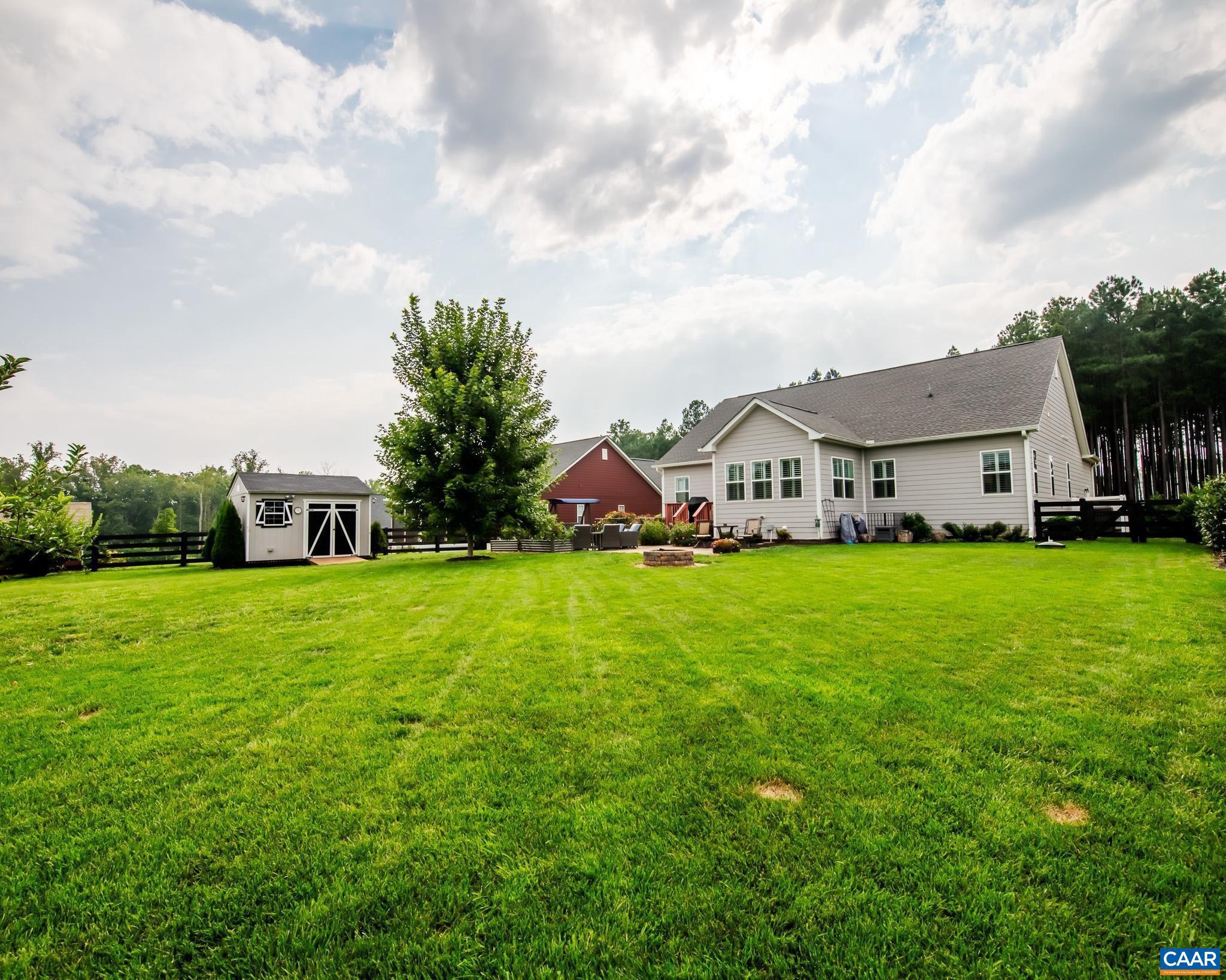 SPRING CREEK - Residential