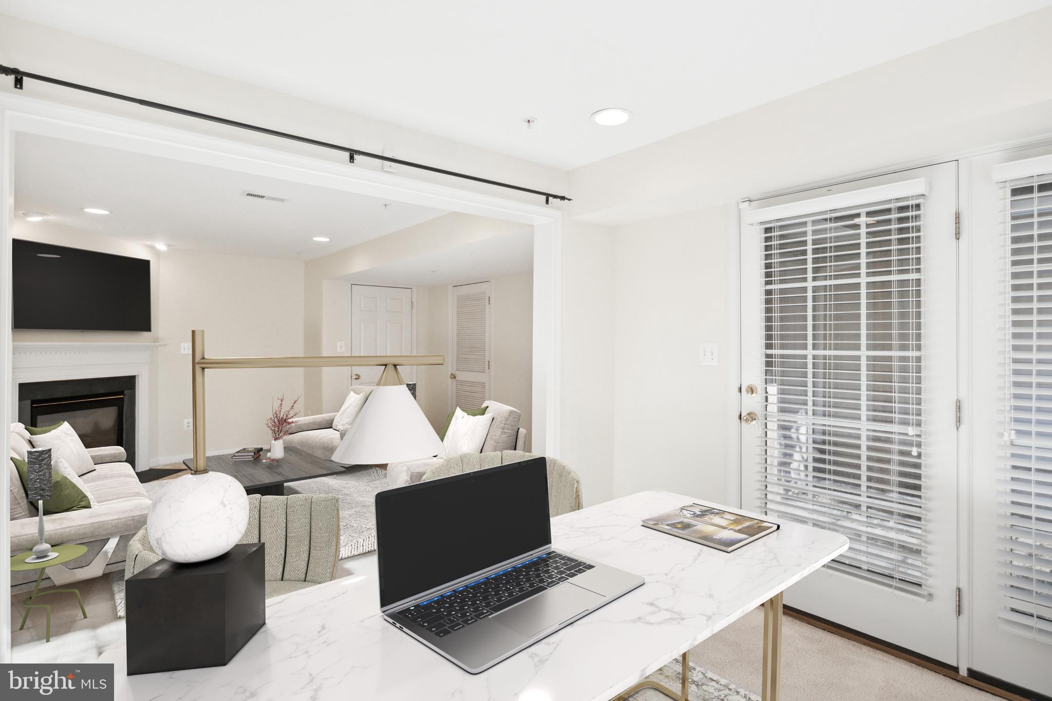 MONTJOY - Residential Lease