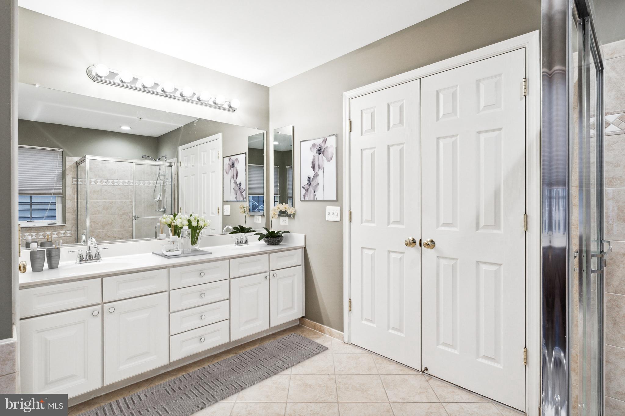 MONTJOY - Residential Lease