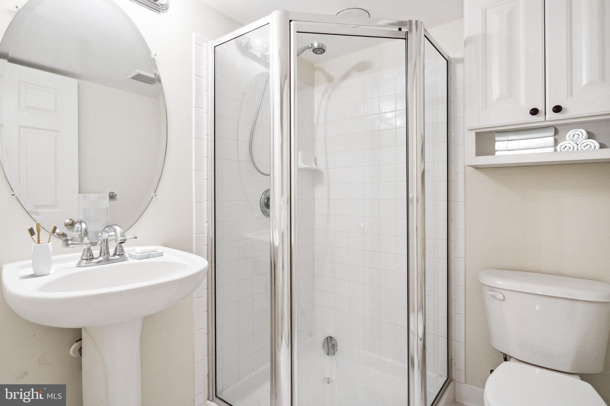 MONTJOY - Residential Lease