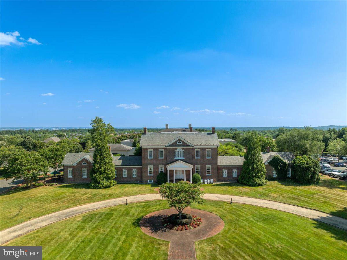 BELMONT COUNTRY CLUB - Residential