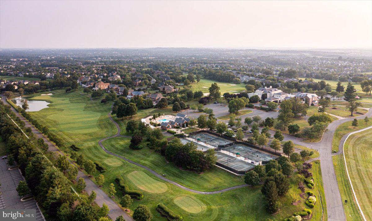 BELMONT COUNTRY CLUB - Residential