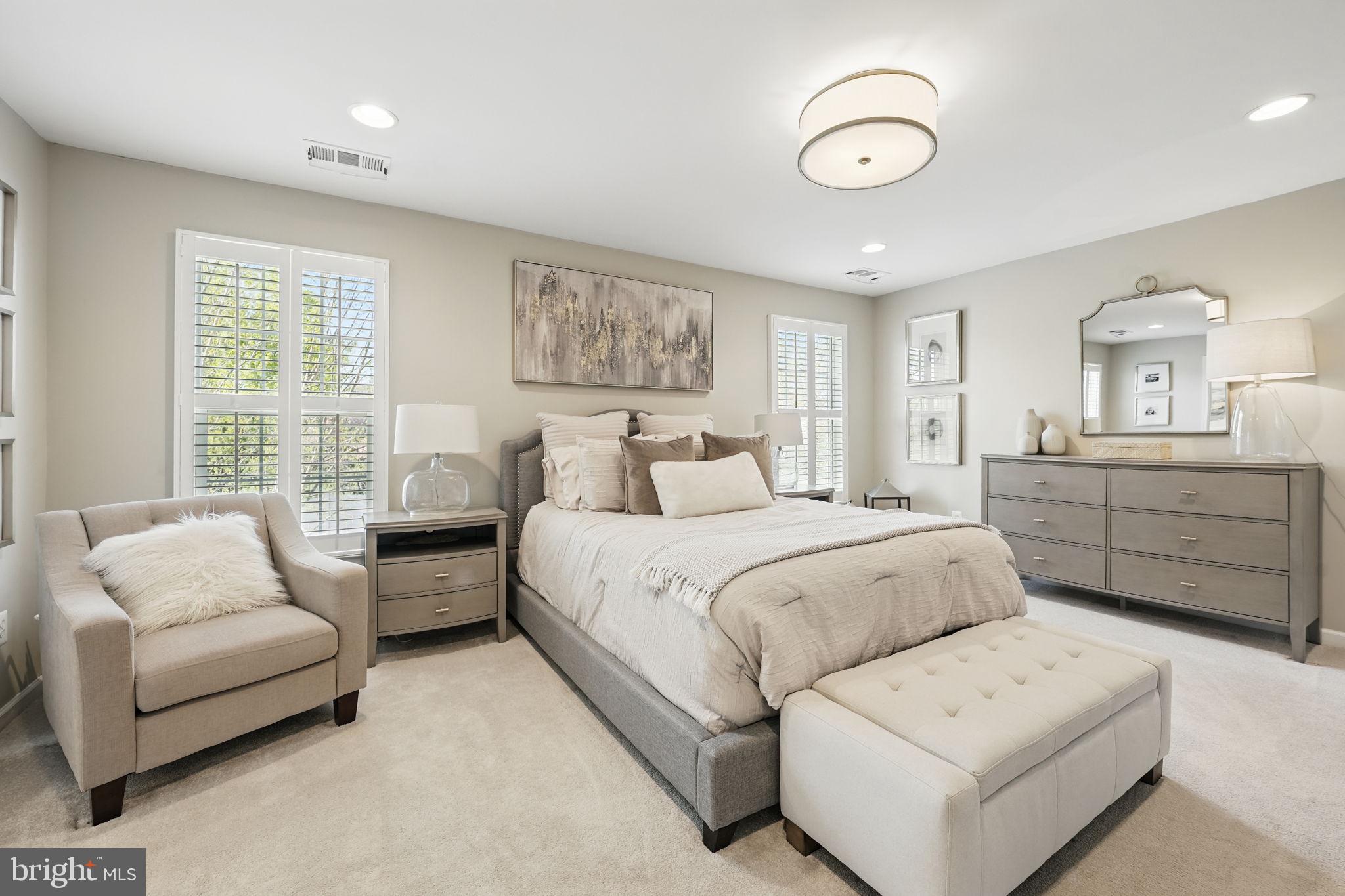 BELMONT COUNTRY CLUB - Residential