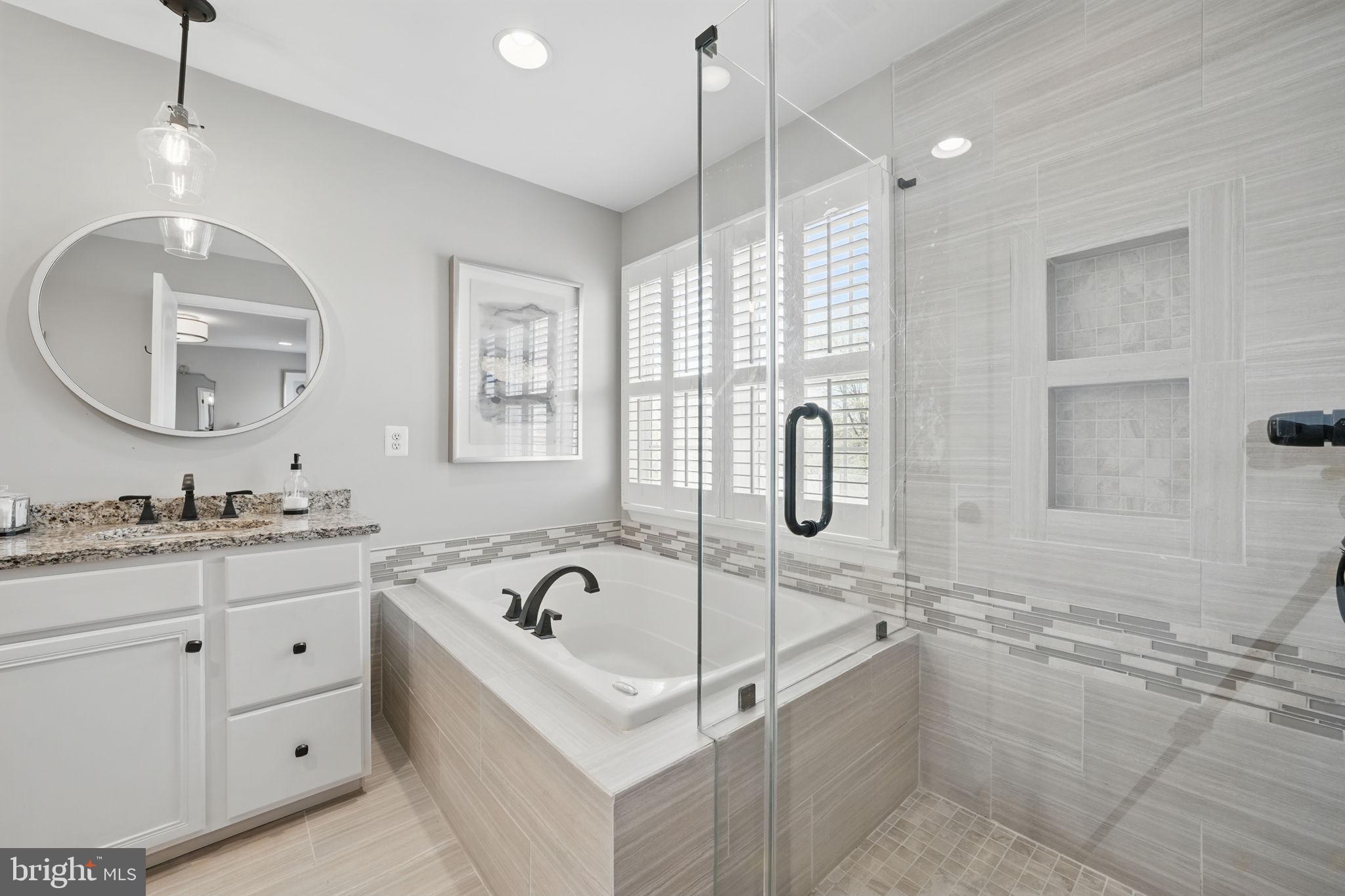 BELMONT COUNTRY CLUB - Residential