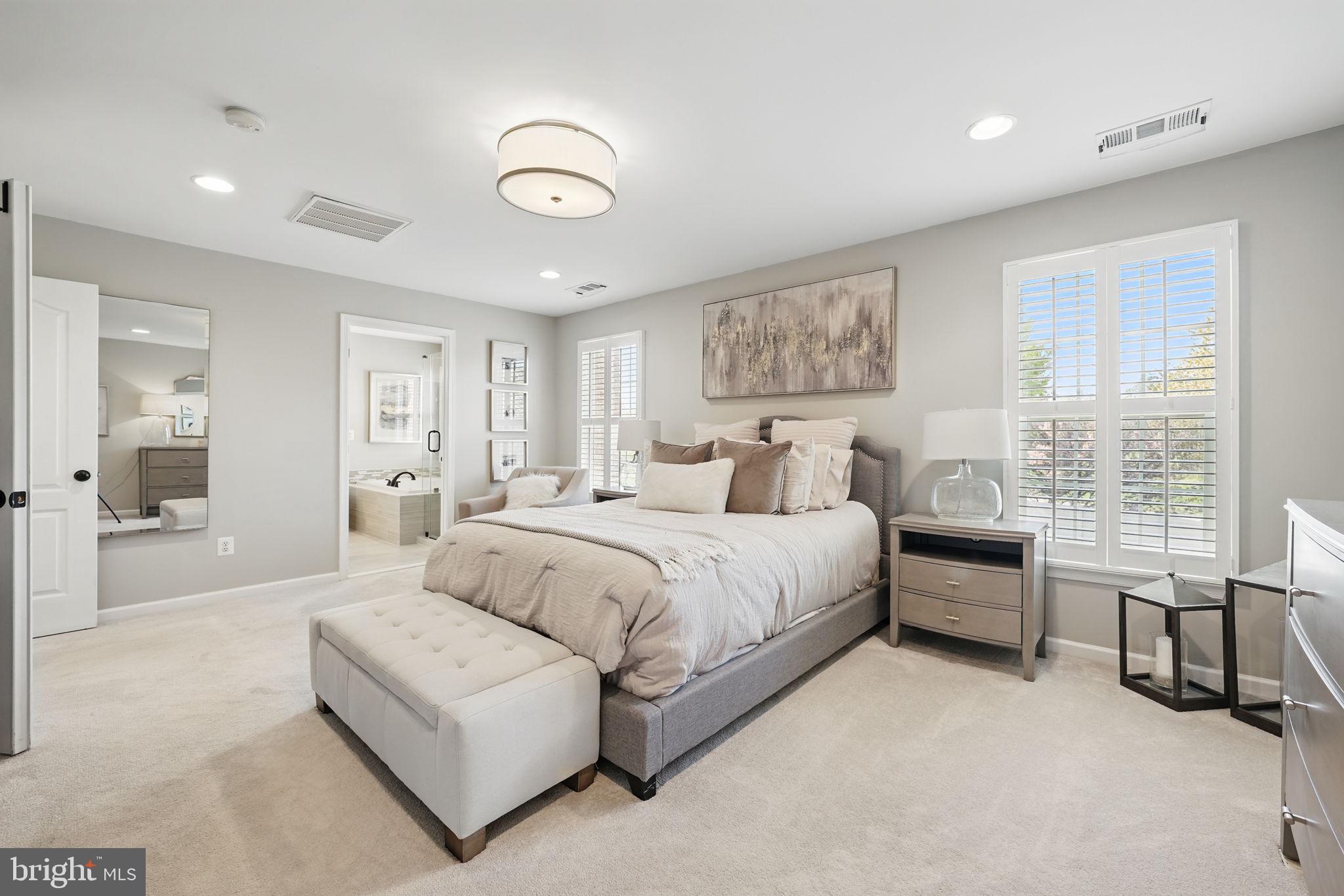 BELMONT COUNTRY CLUB - Residential