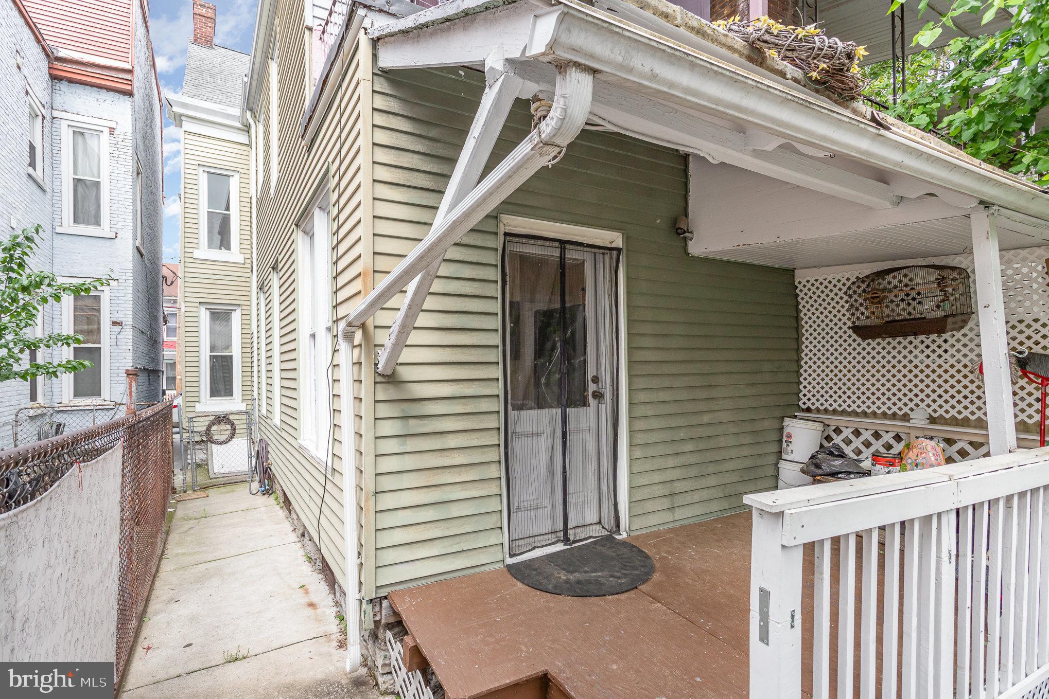 LEBANON CITY - Residential