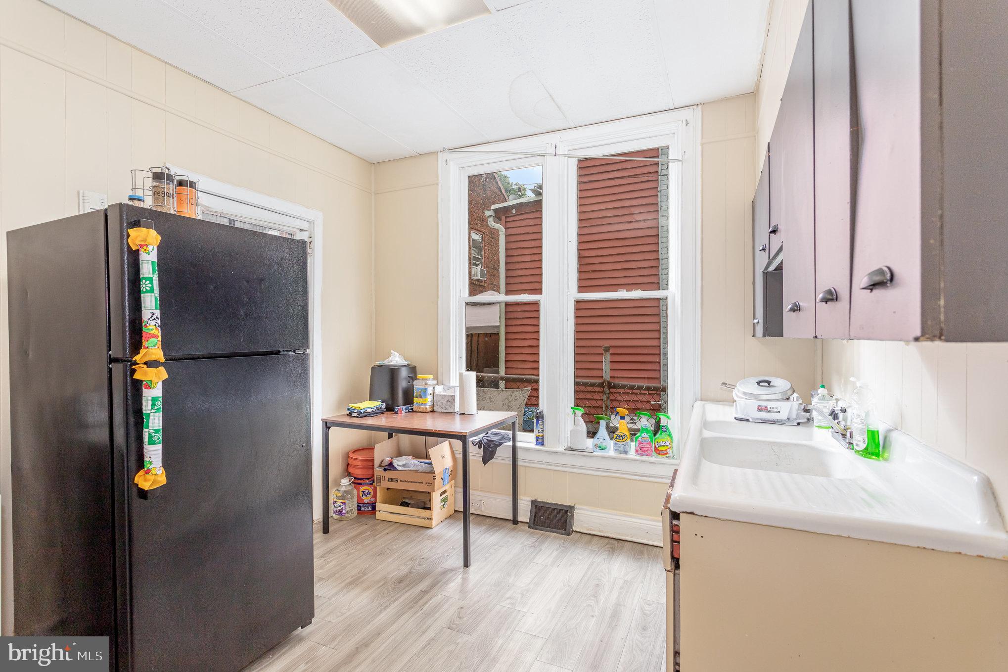 LEBANON CITY - Residential