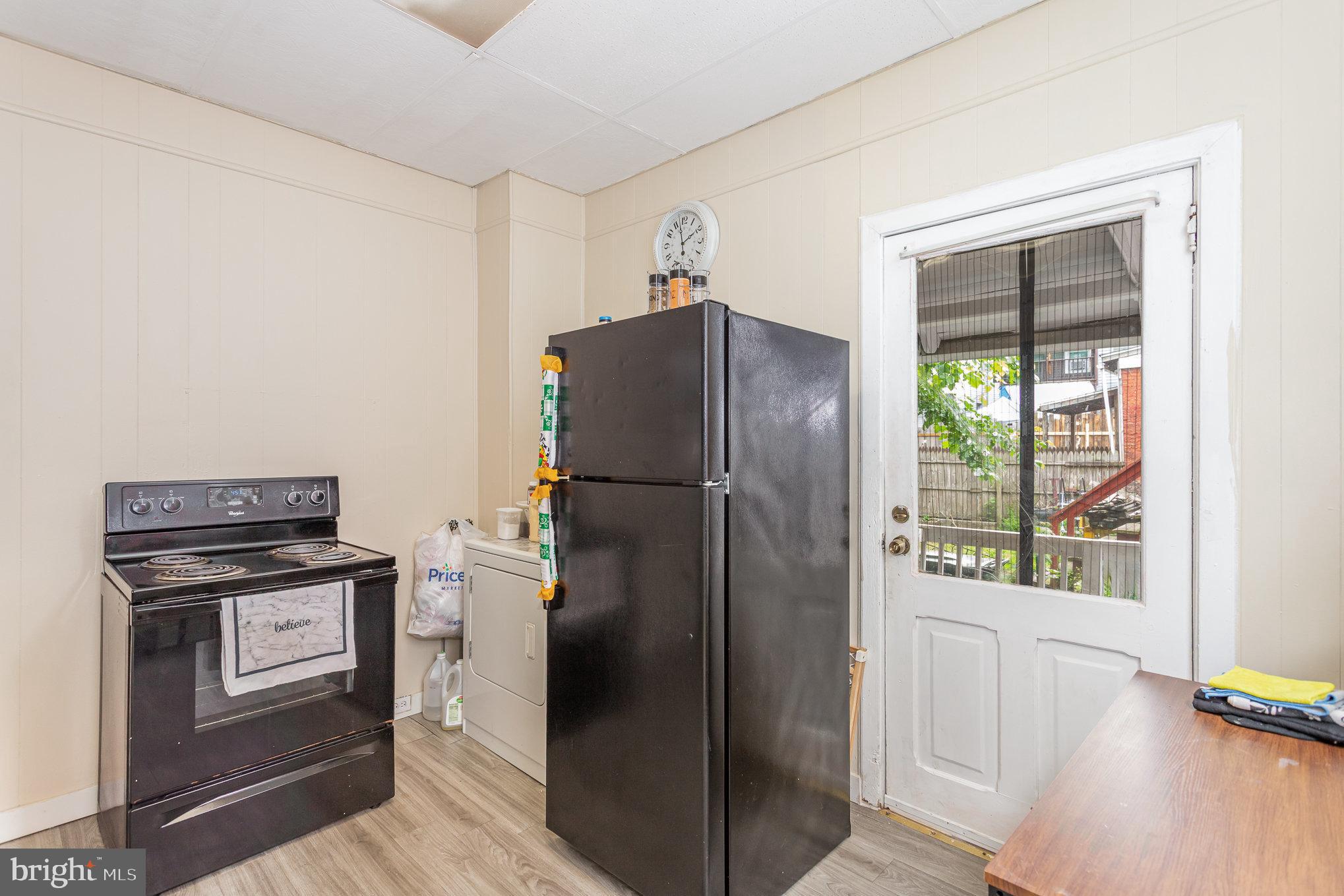 LEBANON CITY - Residential