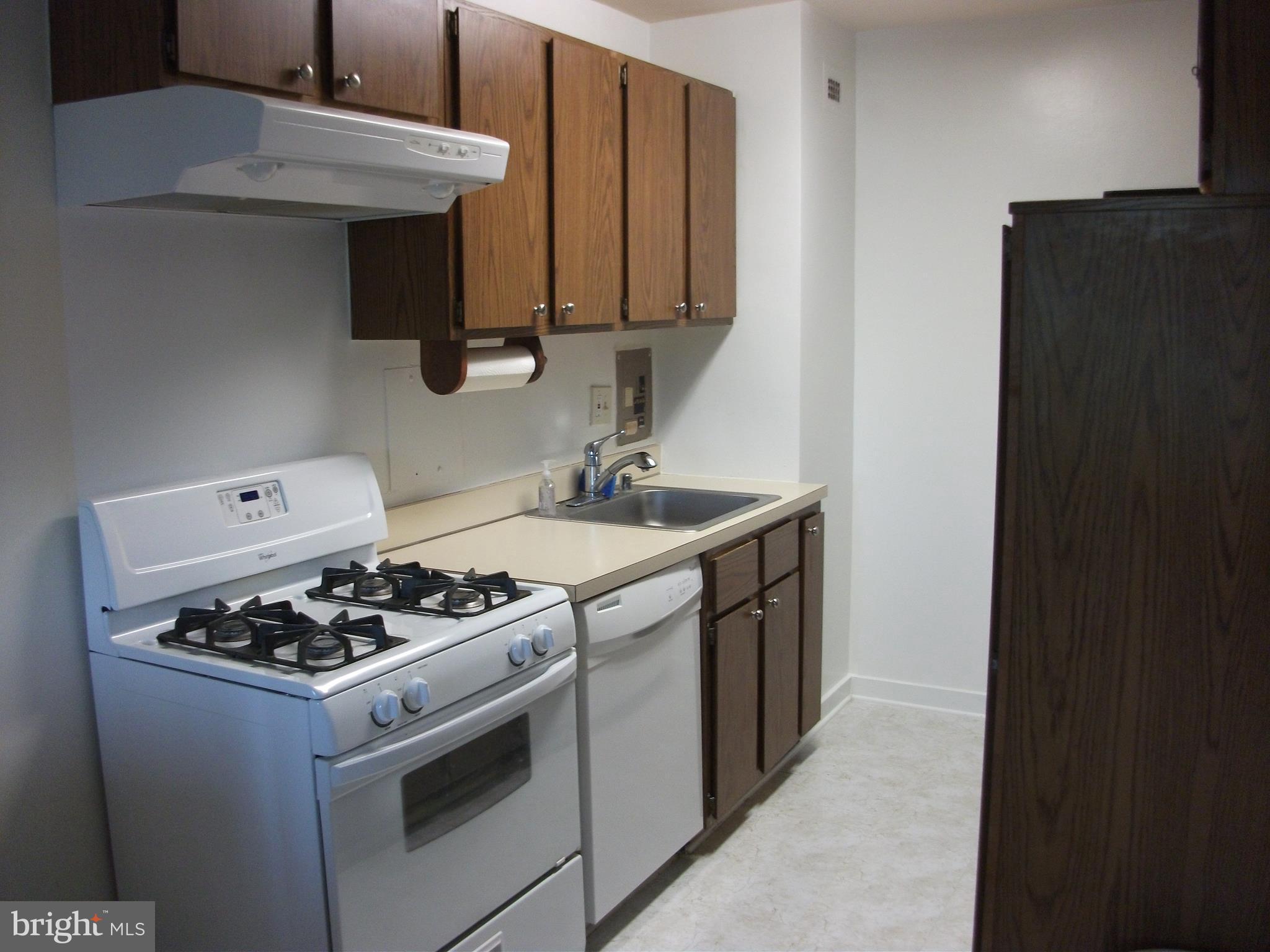 THE CAVENDISH - Residential Lease