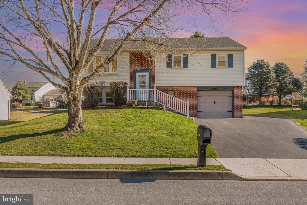 Photo of 1830 Wilderness Road, Lancaster, PA 17603 (MLS # PALA2046328)