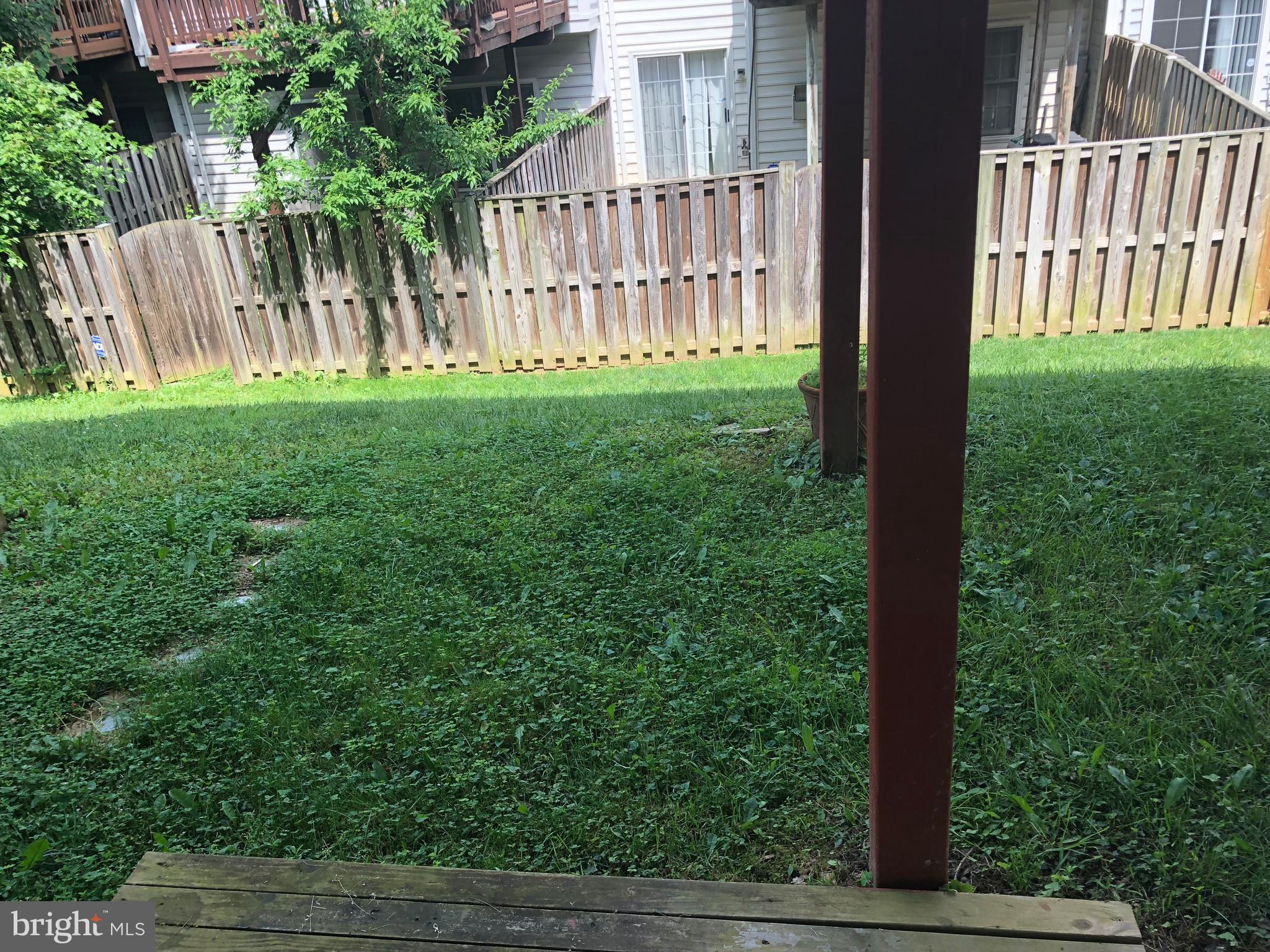 COUNTRY CREEK - Residential Lease