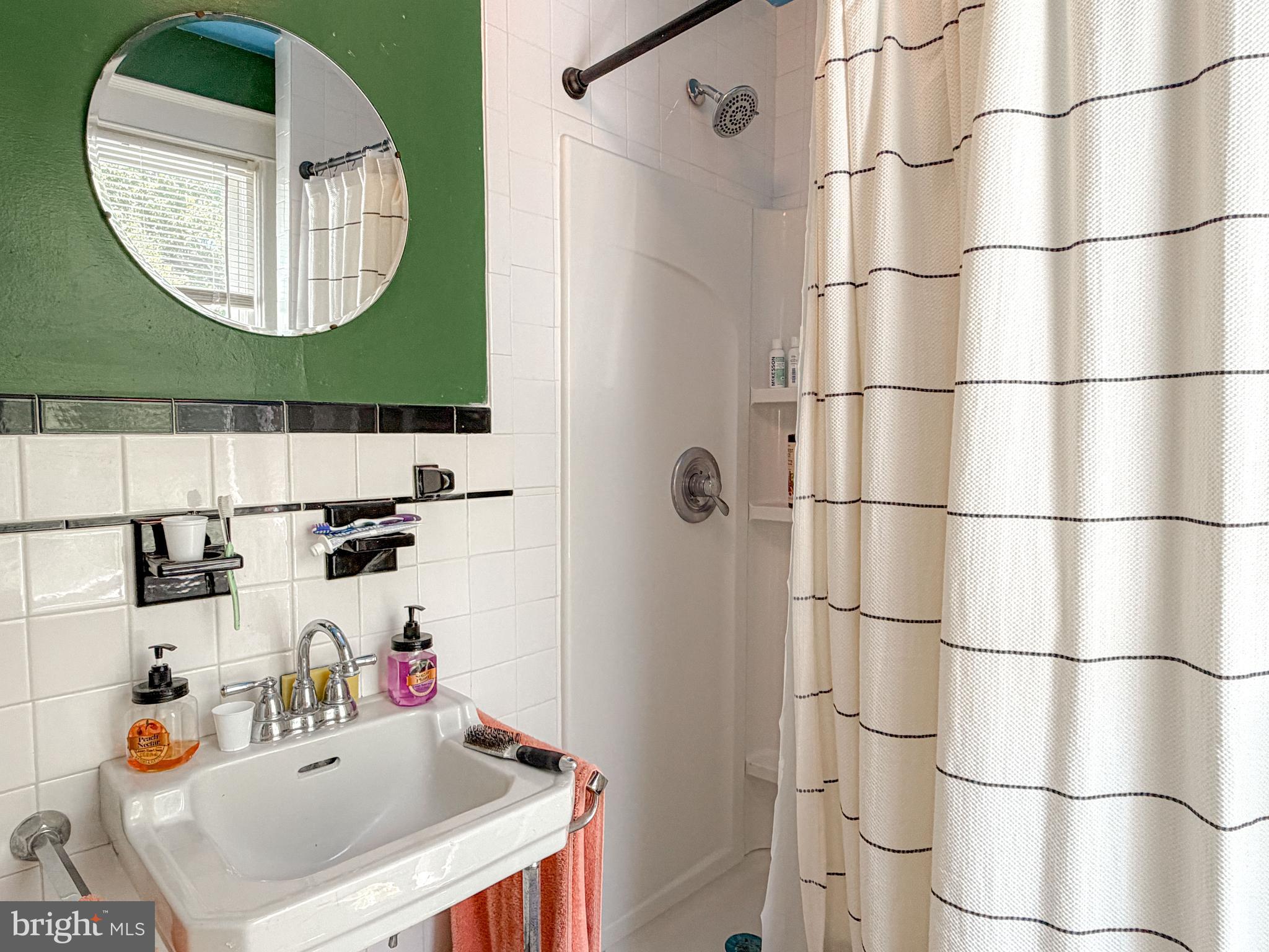 REALTY PARK - Residential