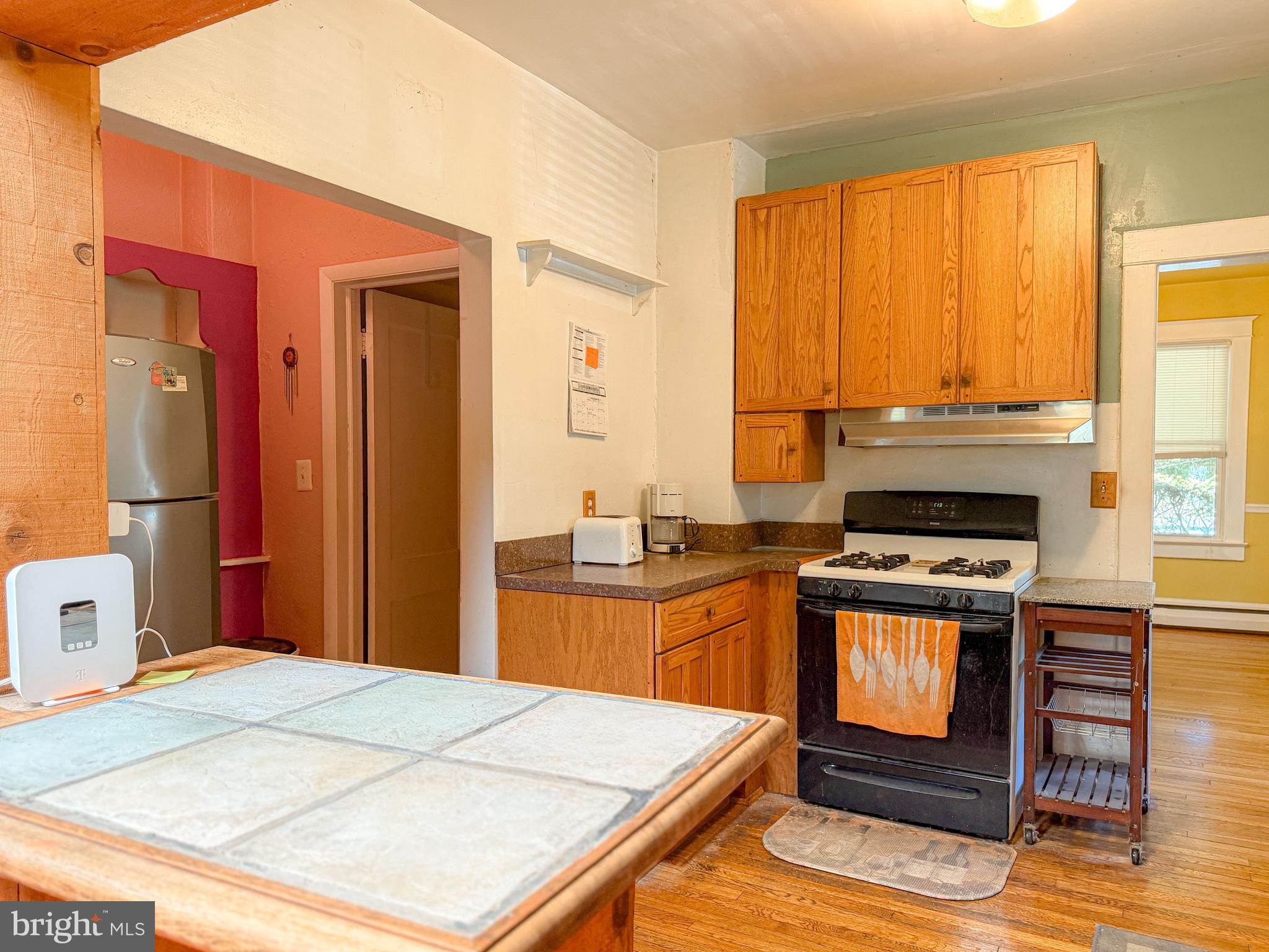 REALTY PARK - Residential