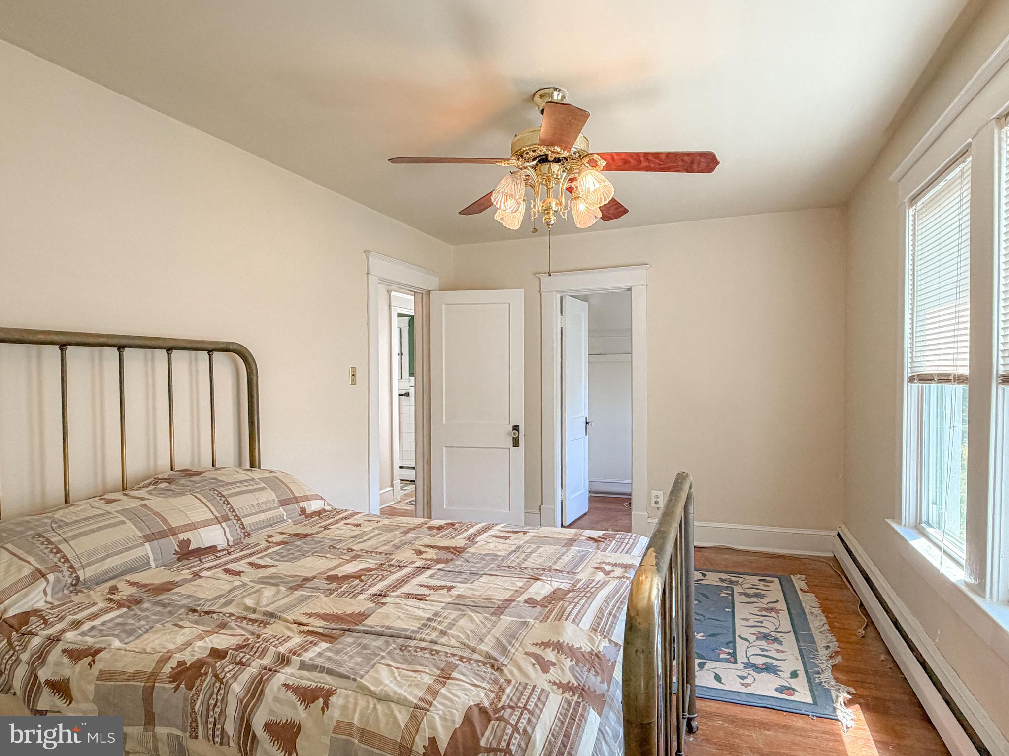 REALTY PARK - Residential